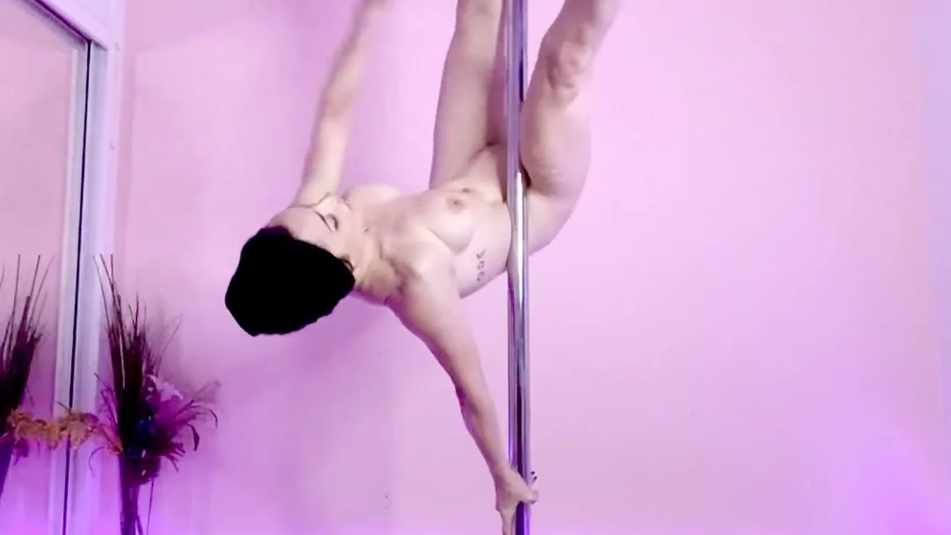 slut petite Mama Fiona onlyfans pic fullvideo