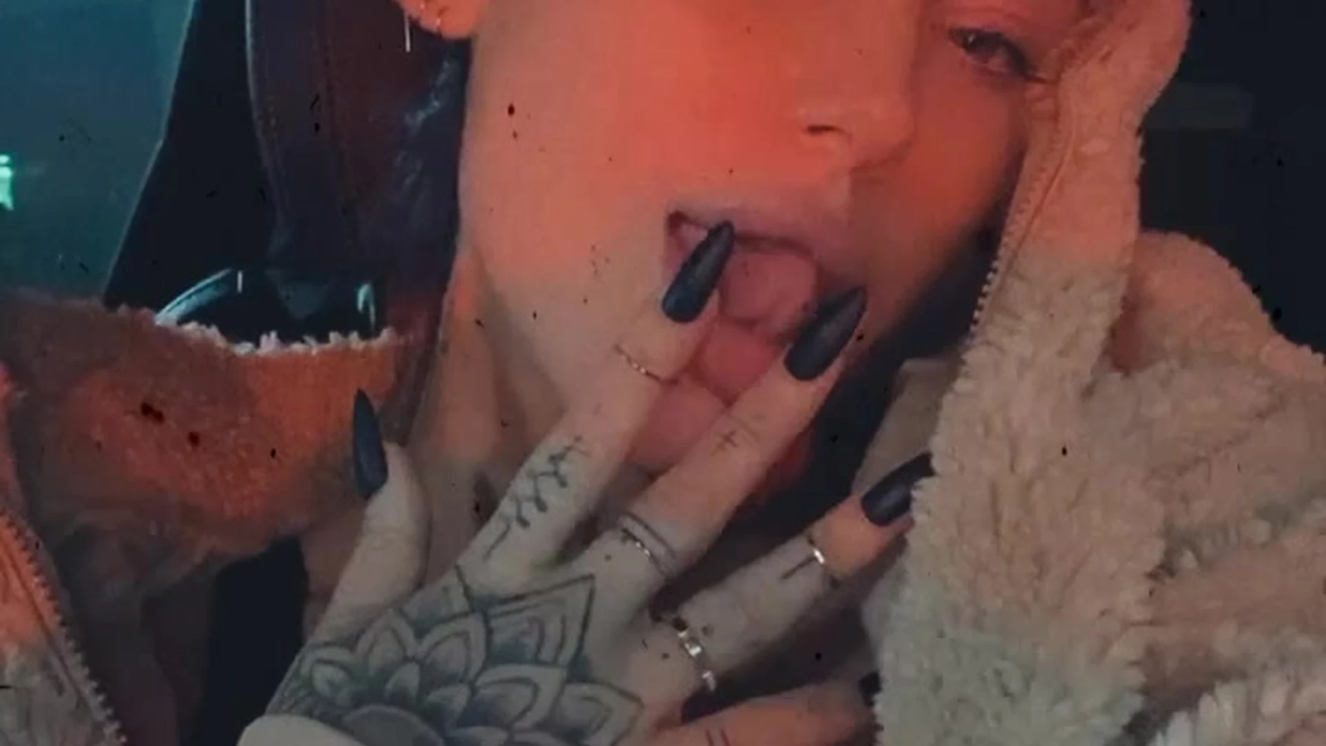 Considerate sucking big tits Kayla Lauren leaked nudes