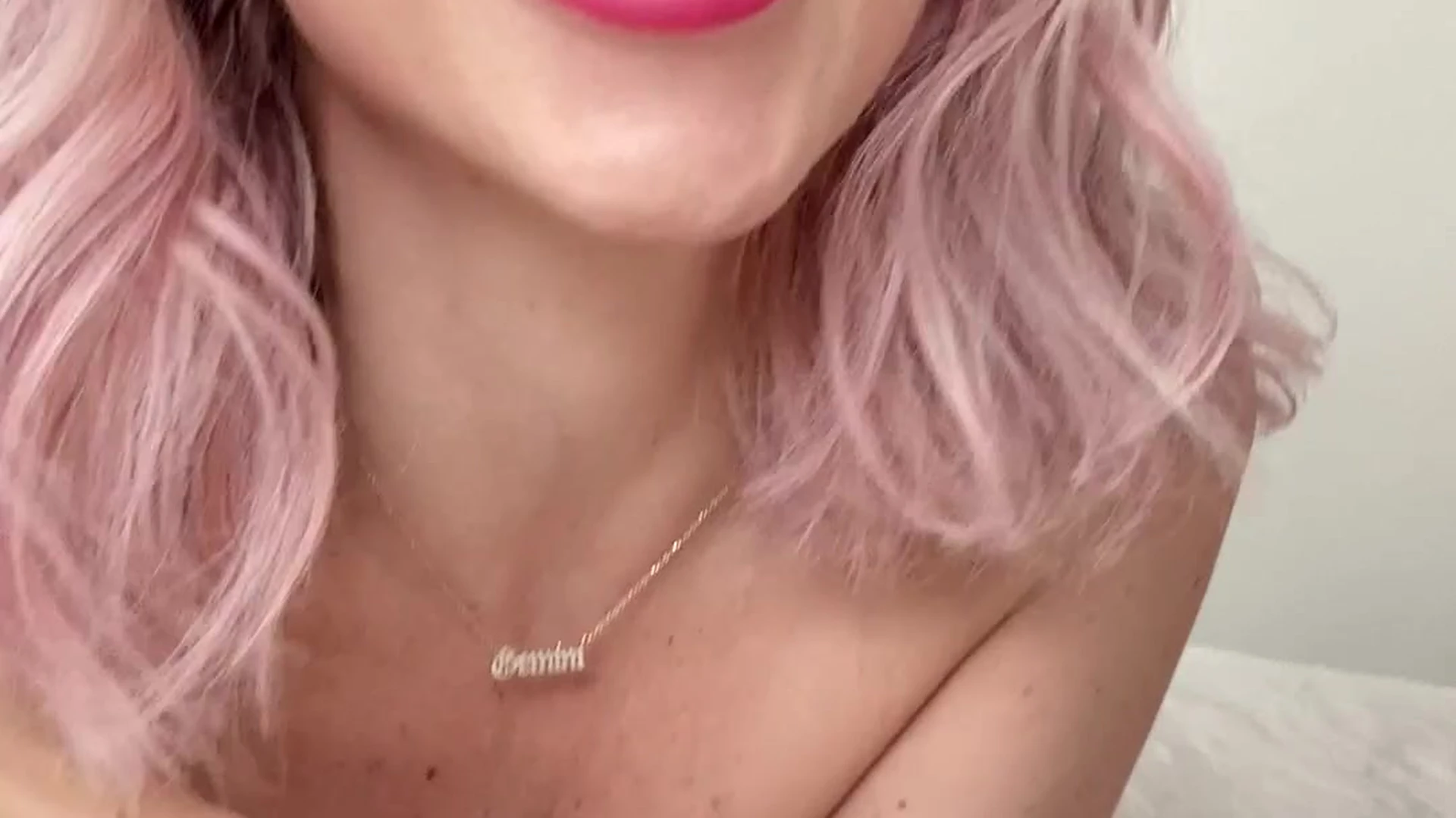 hot girl petite Mama Fiona ass Exposed