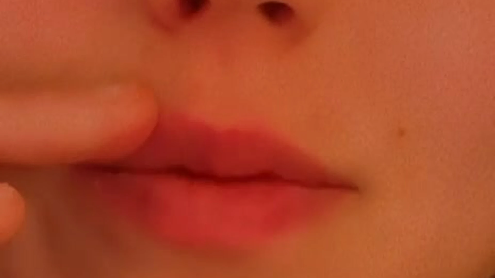 natural boobs Molly Stewart boobs