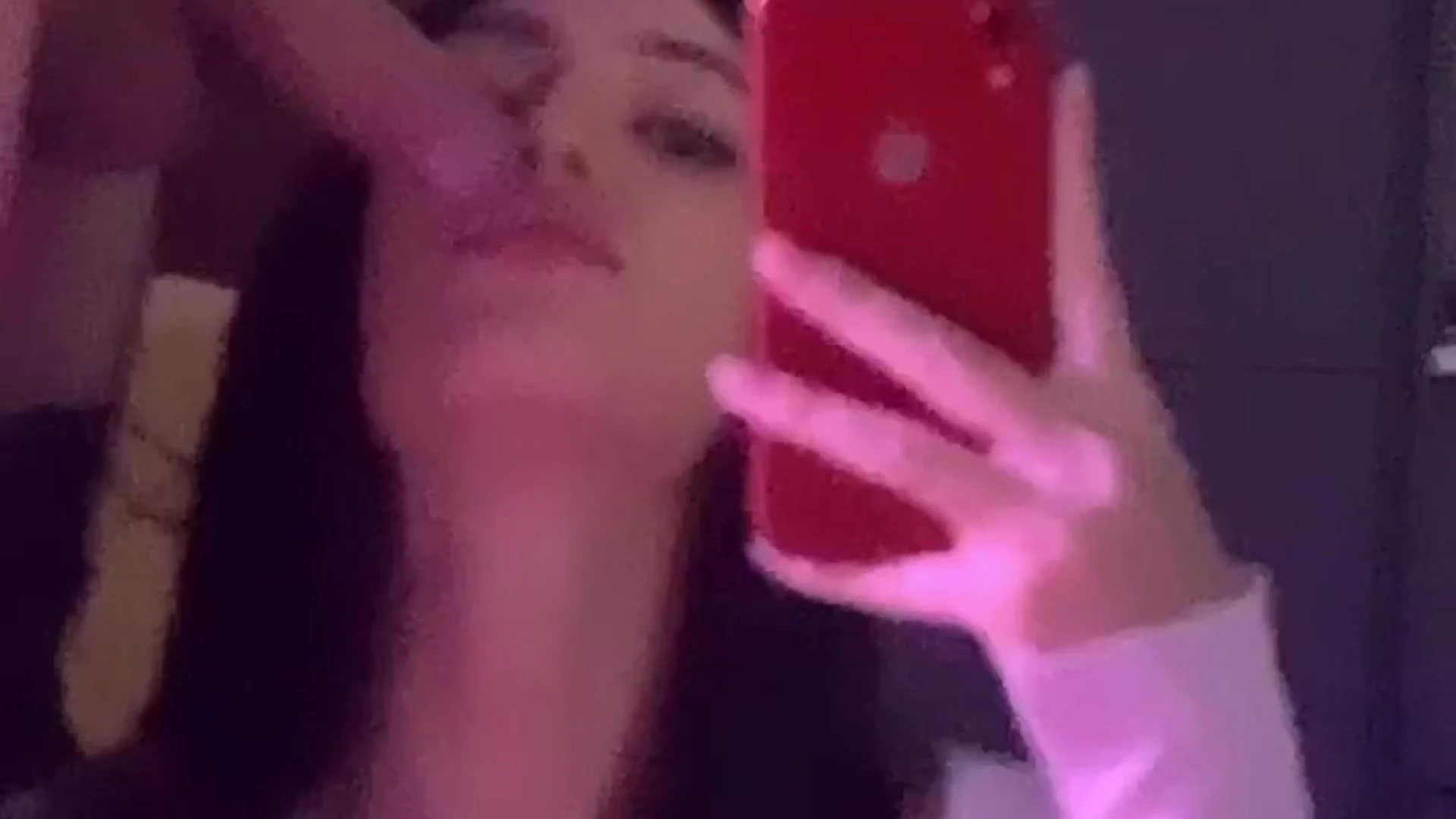 Sensational bimbo ari baby nude pics