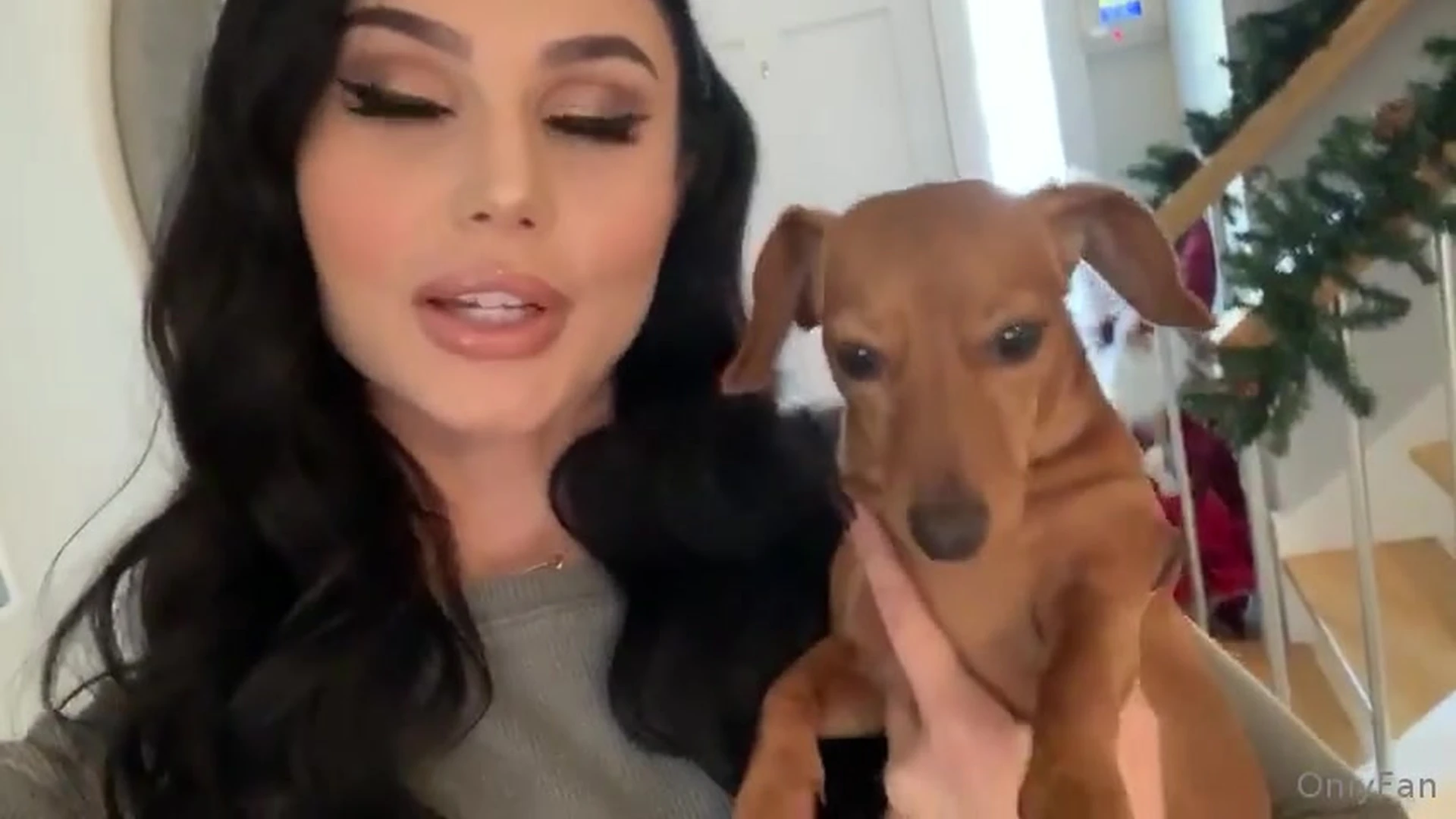 slutty babe latina Ariana Marie pic leaks