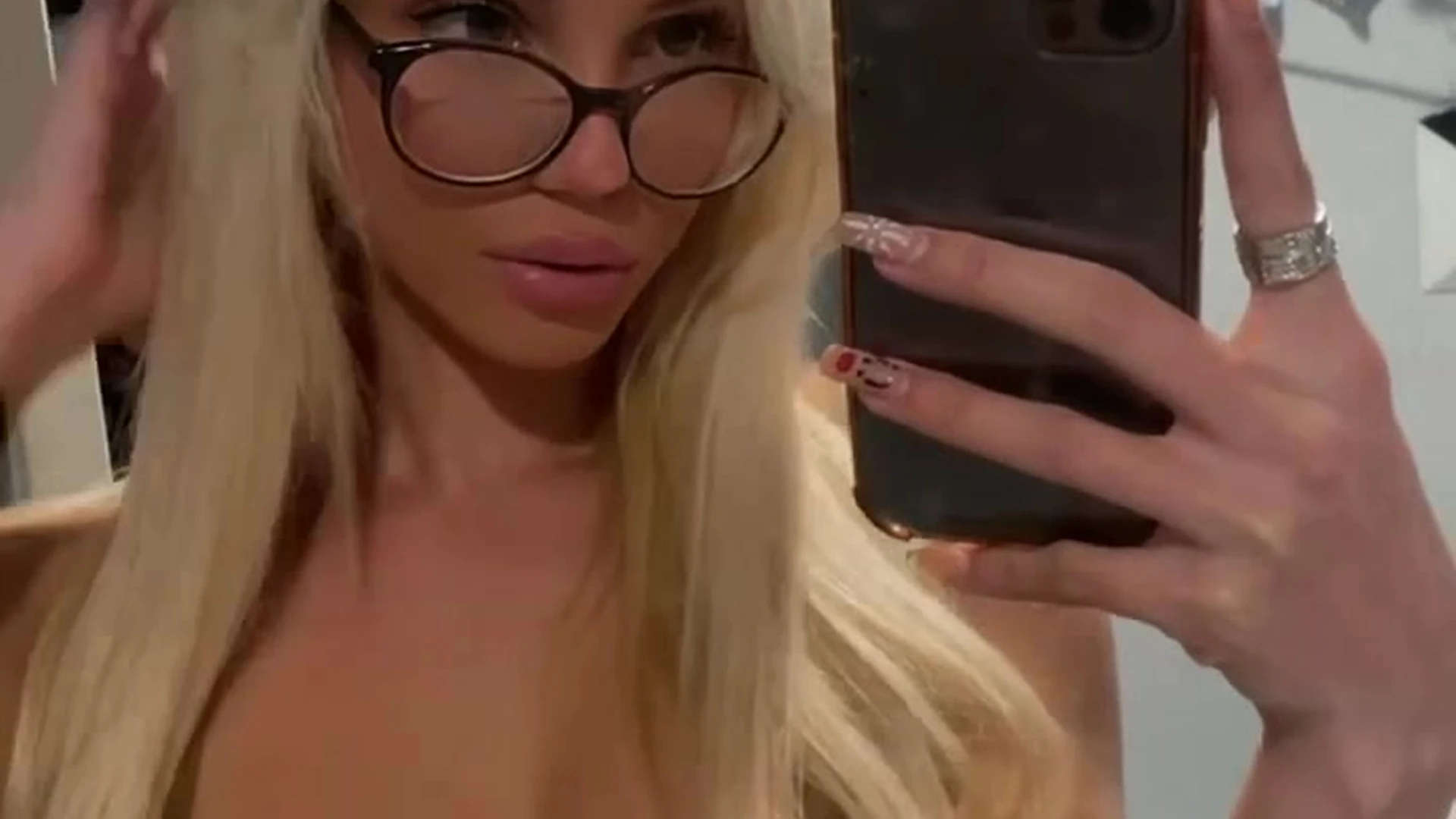 EPIC big tits kt Lordahl nudes