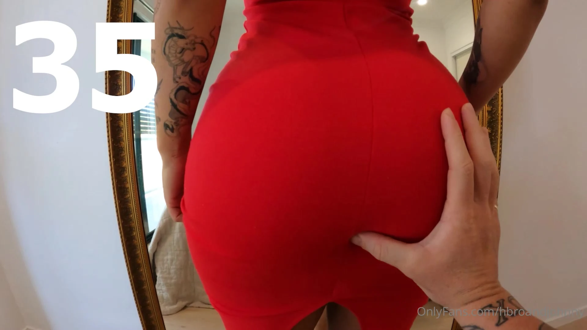 caucasian Holly Brougham onlyfans nude slut