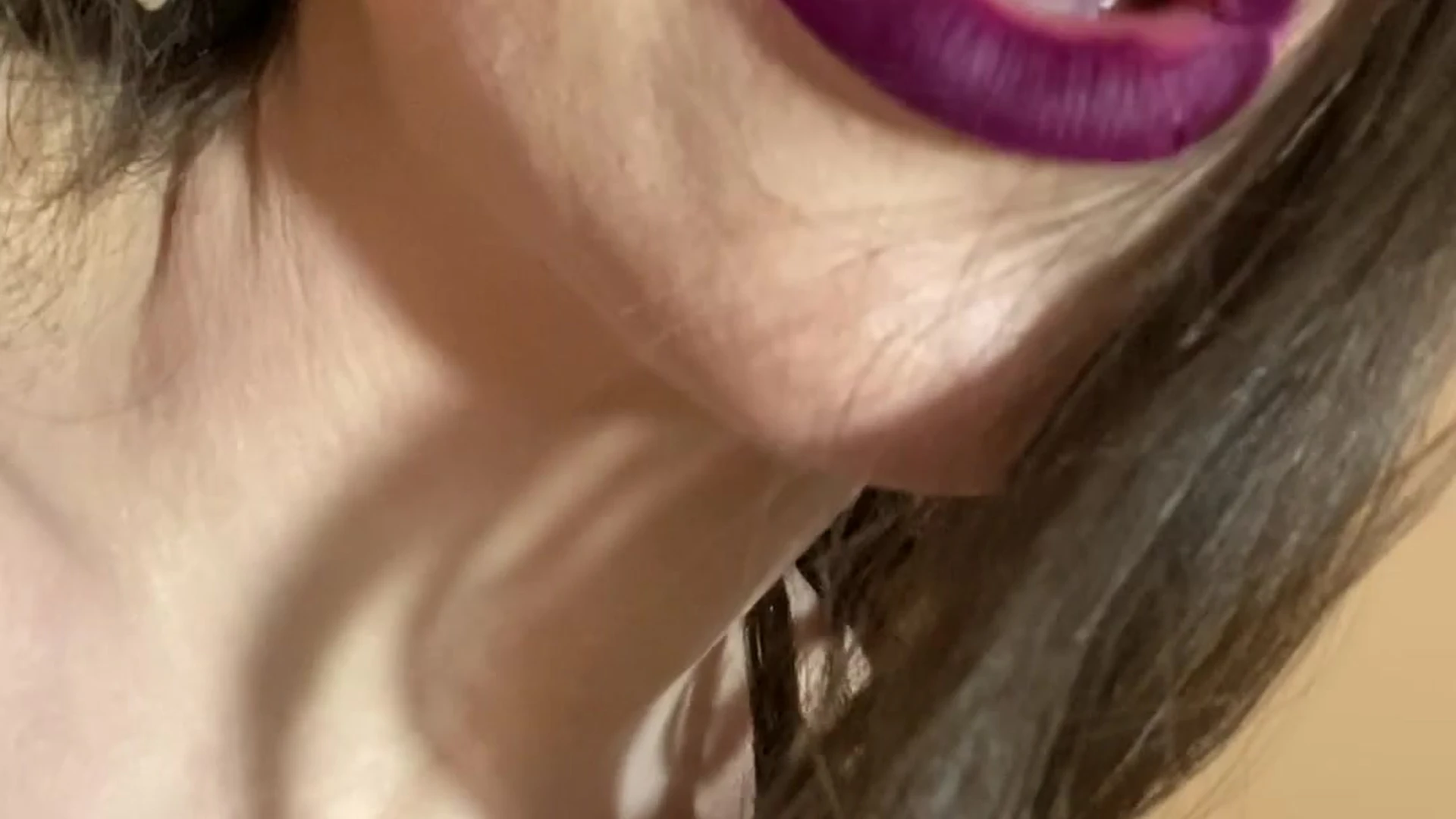 Devoted petite Mama Fiona sex Sensational