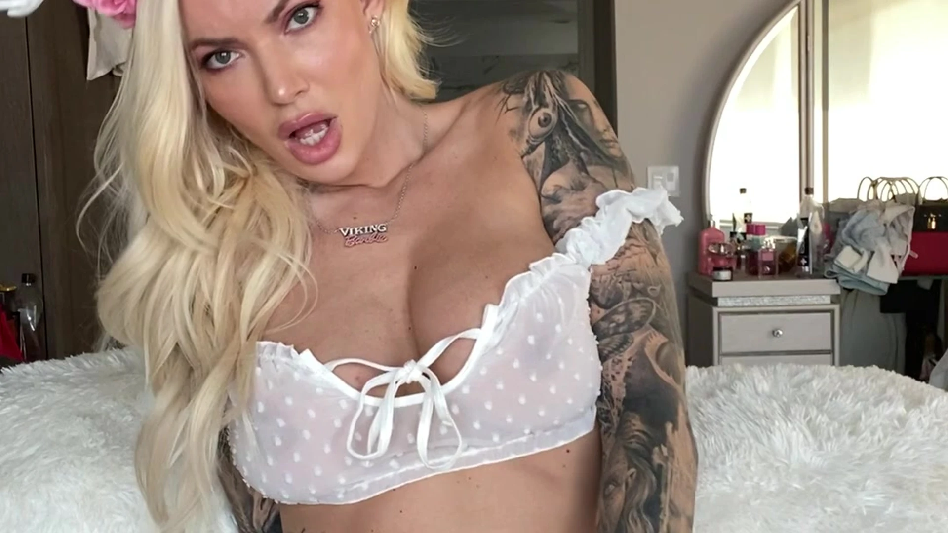 influencer silicone tits Viking Barbie leaks OF