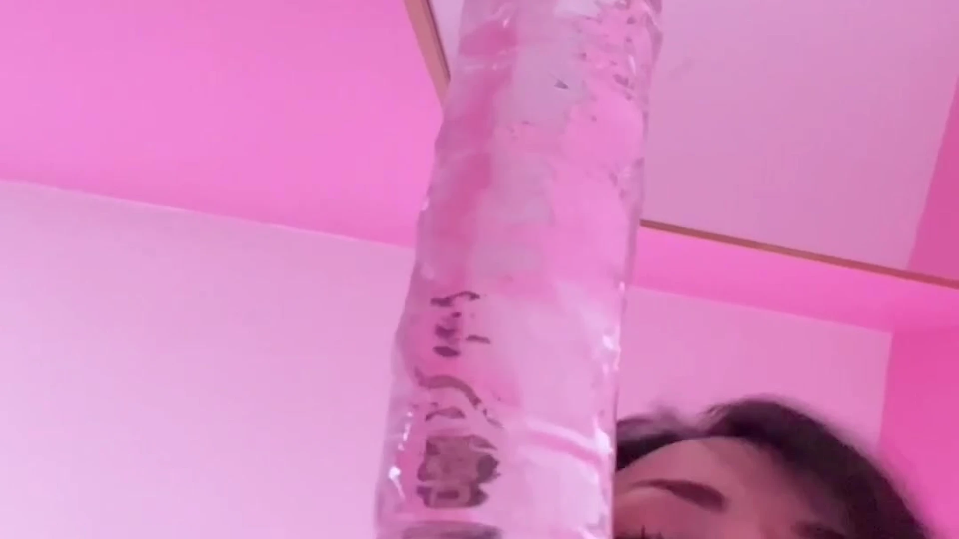 Effervescent  hoe Mama Fiona Naked Vid