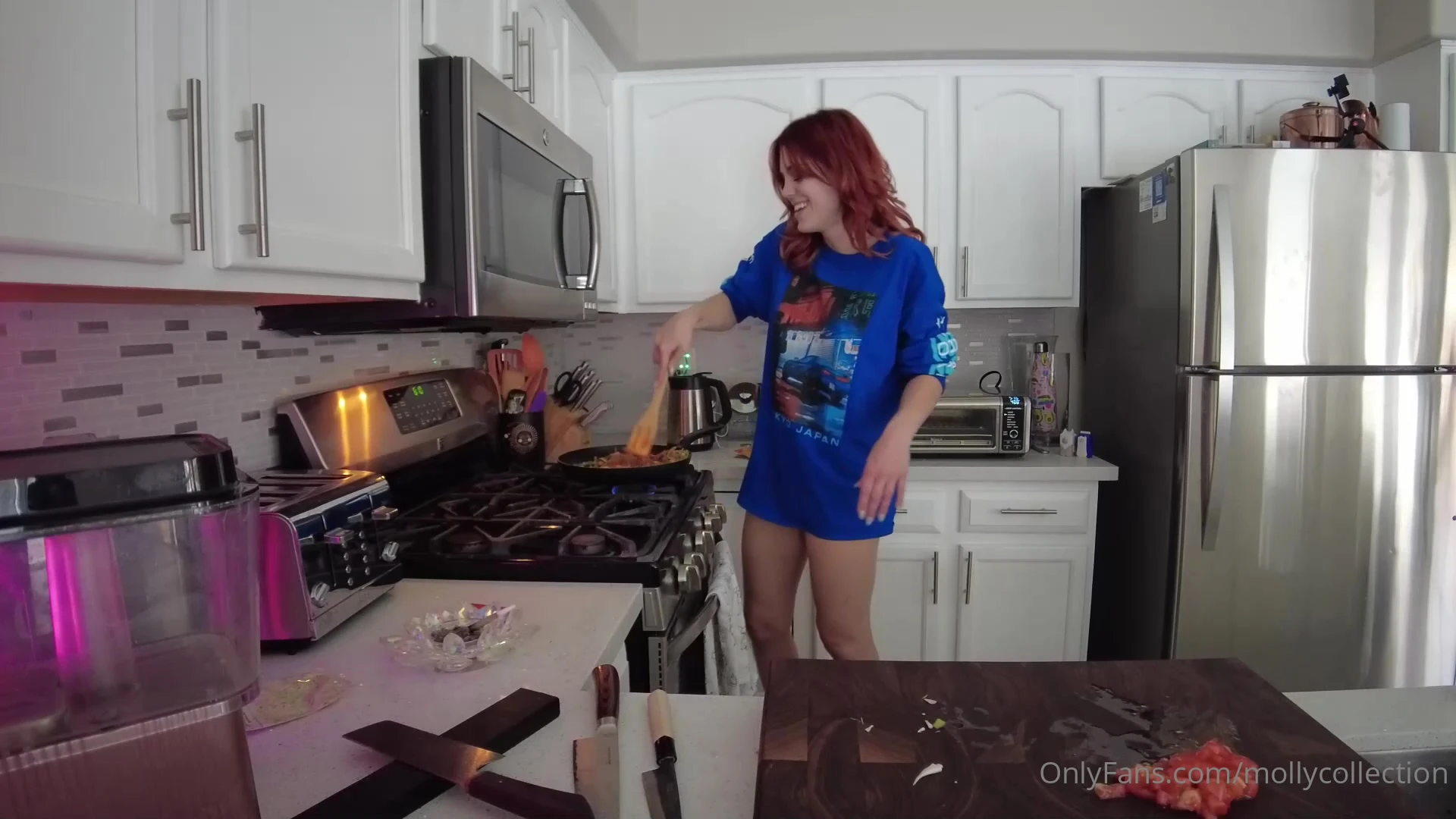 cutie pie sucking small boobs Molly Stewart Nudeleaks