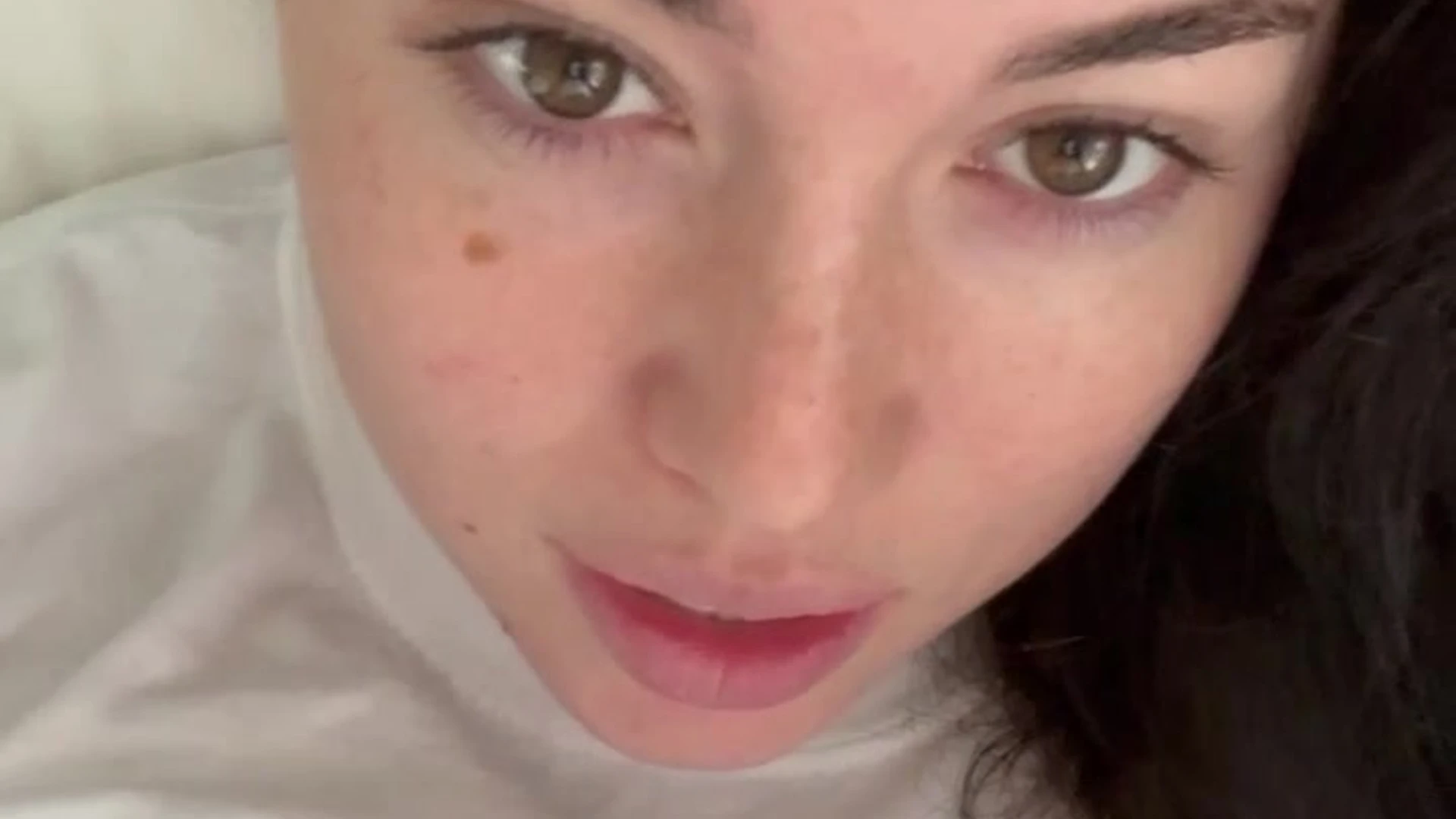 Sensational big tits playgirlcris leaks