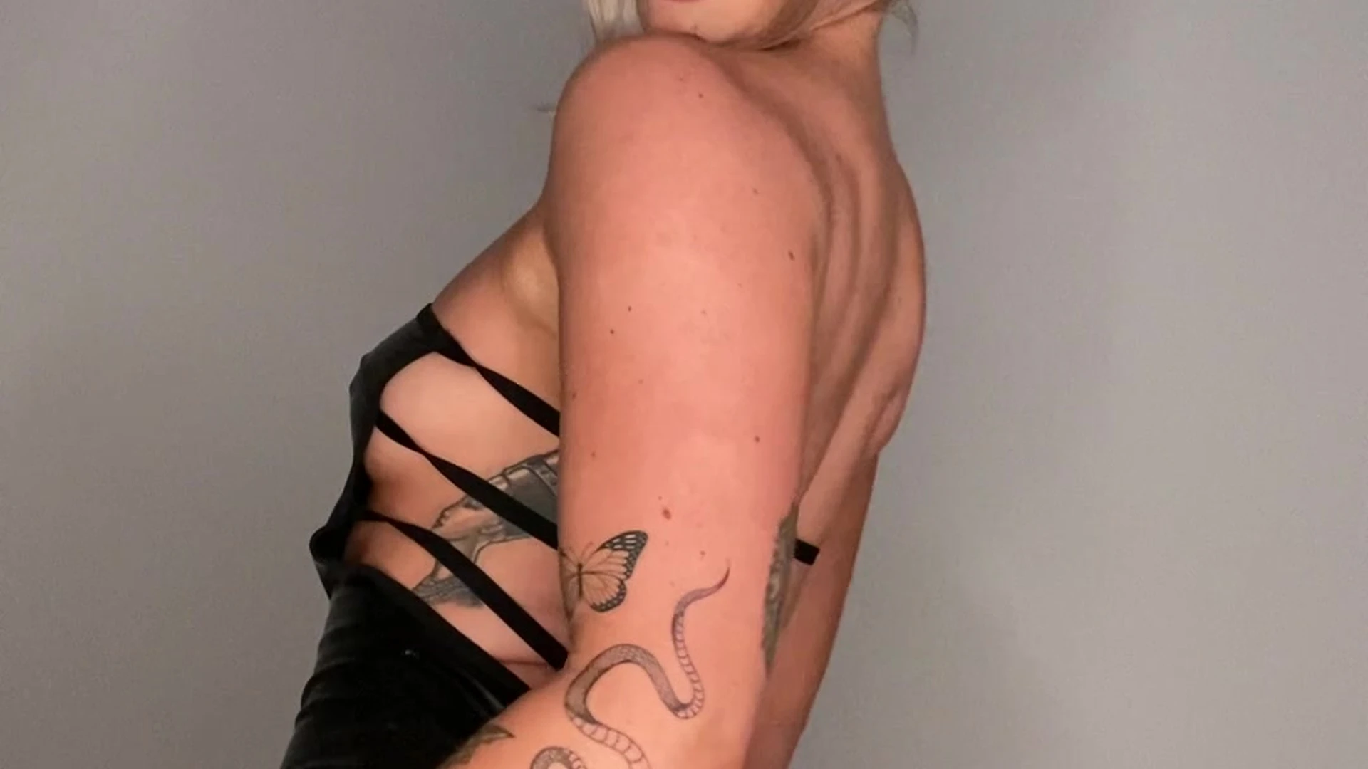 curvy Holly Brougham clips