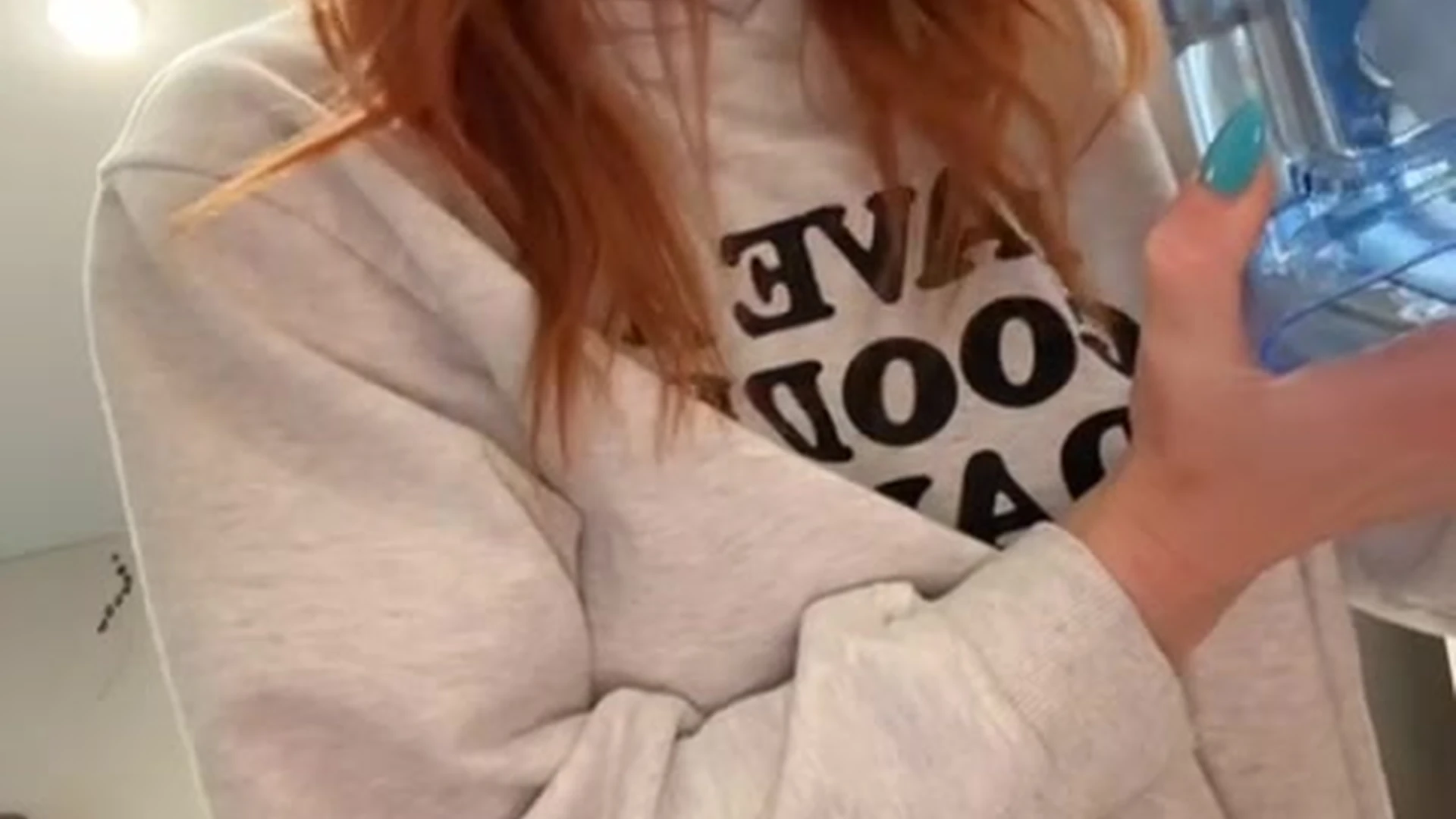 Exposed natural boobs Molly Stewart onlyfans naked