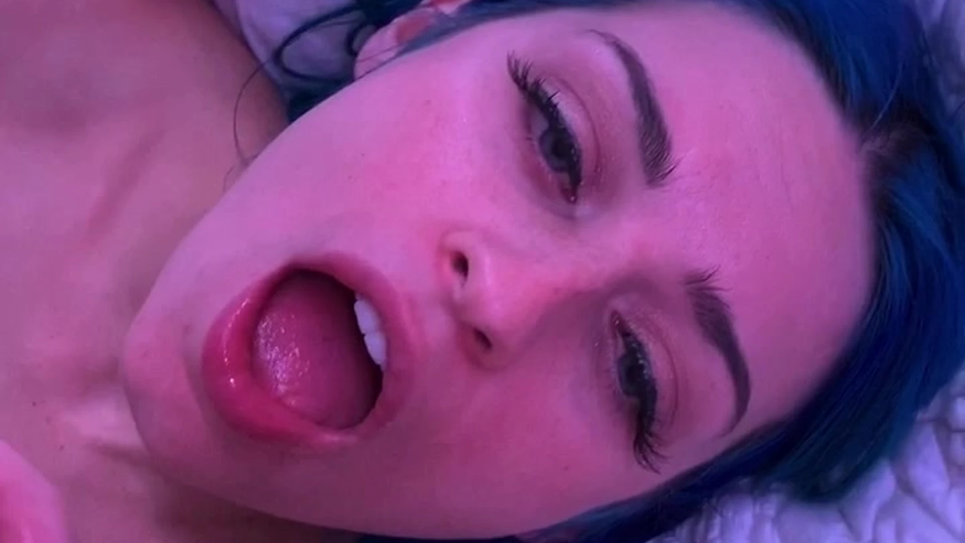 Exposed slutty babe small butt Jewelz Blu leak pic Exclusive video full