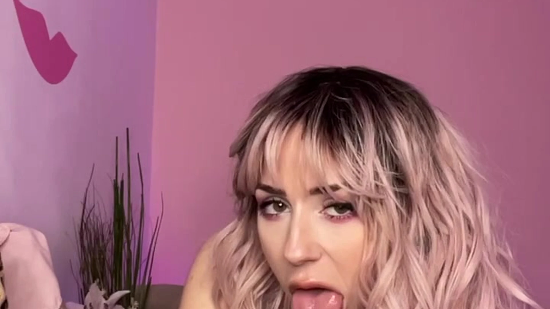 Epic sexy slut petite Mama Fiona camgirl Exclusive vid full