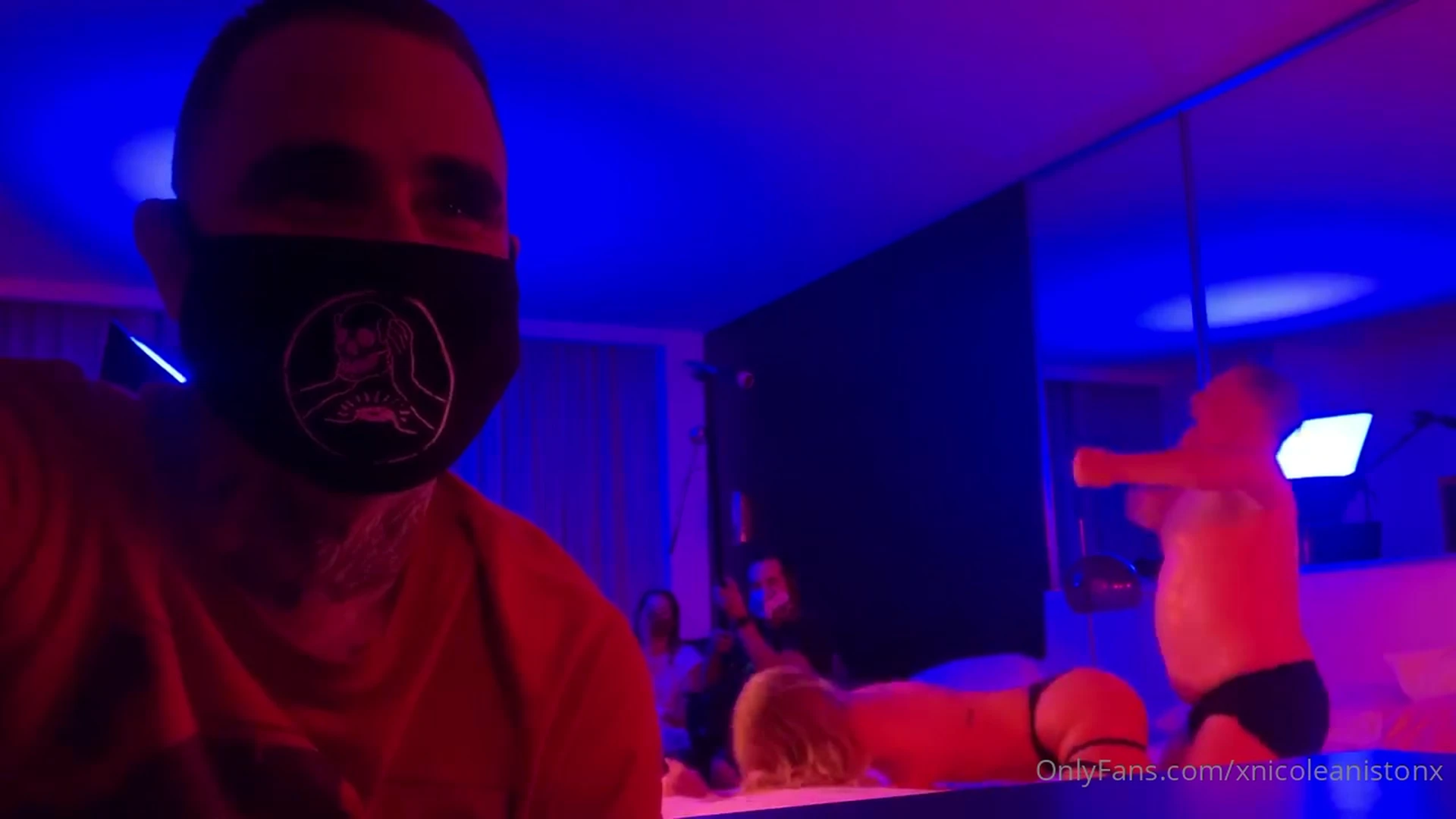 Epic natural boobs Nicole Aniston naked