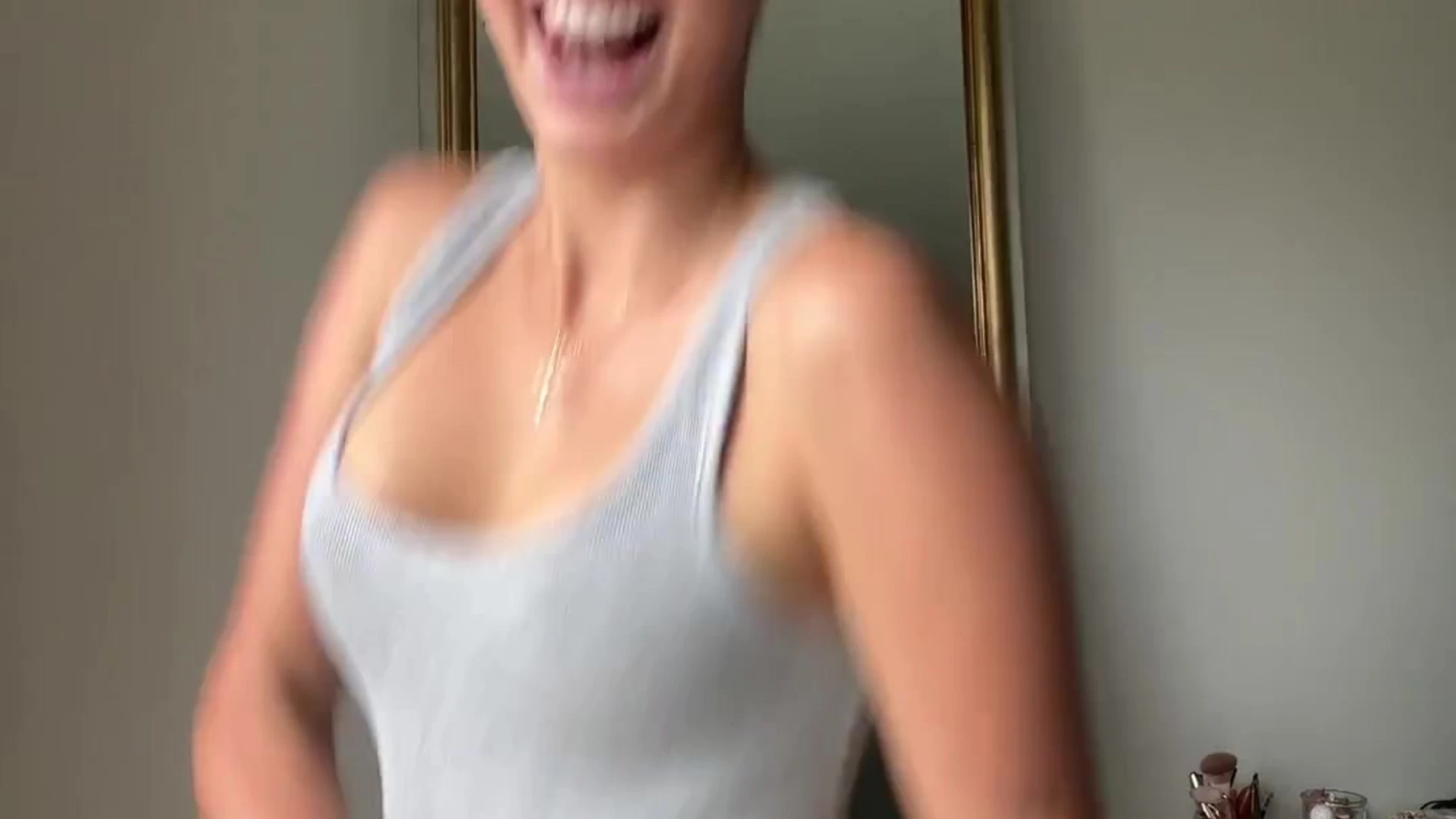 Affectionate petite ellaalexandraxo Fansly Exposed