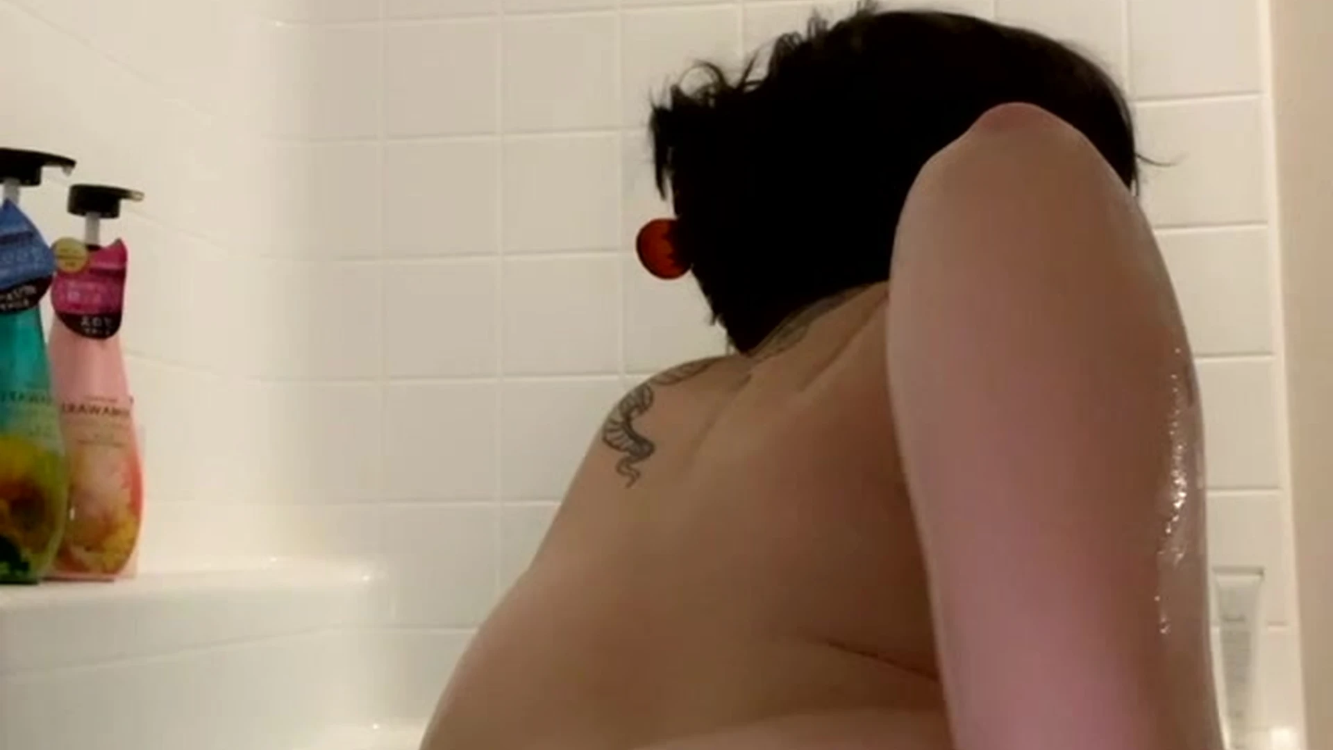 celeb wannabe Sweating natural tits triplexceleste tits