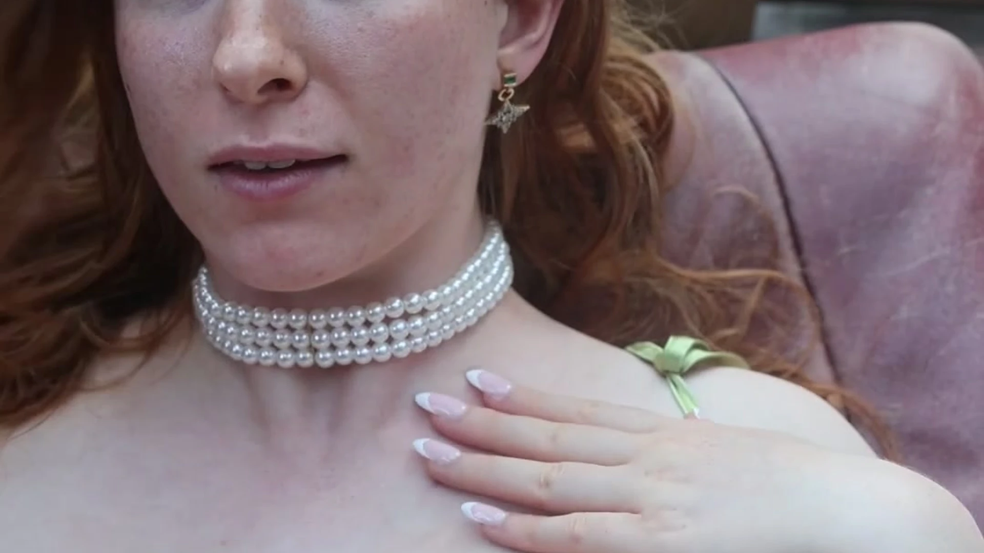 brunette Imogen Lucie tits Epic