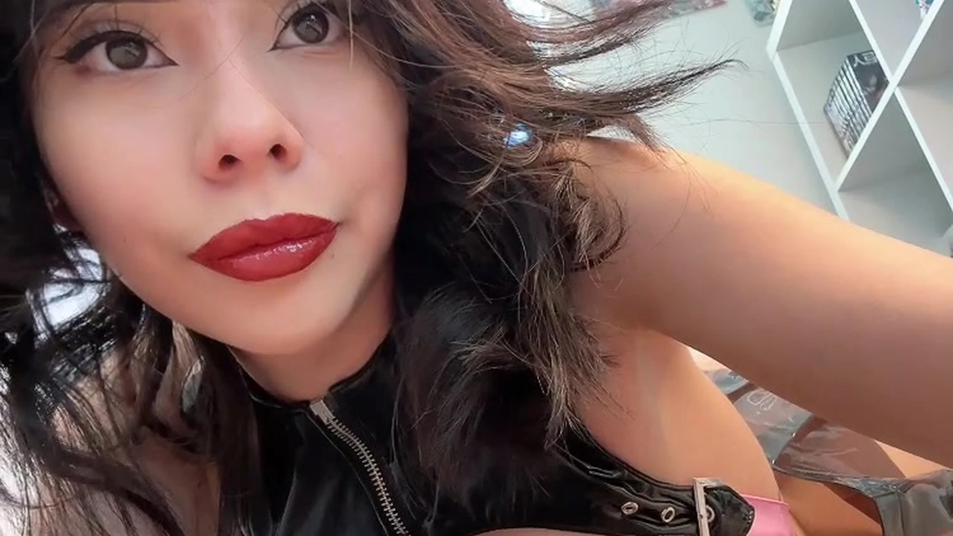 Dazzling  petite nekob0icarti Naked Vid Exposed