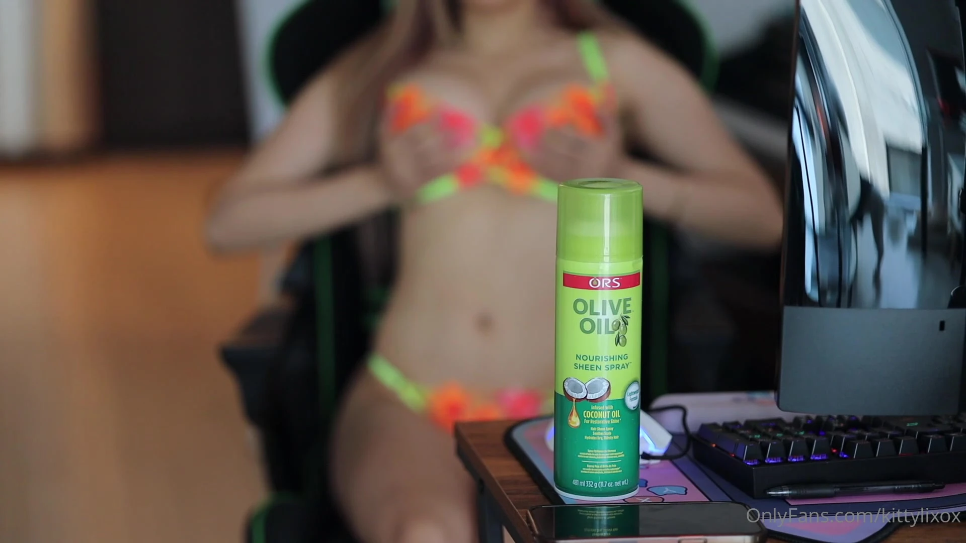 Babe slim Kittylixo onlyfans pics Epic