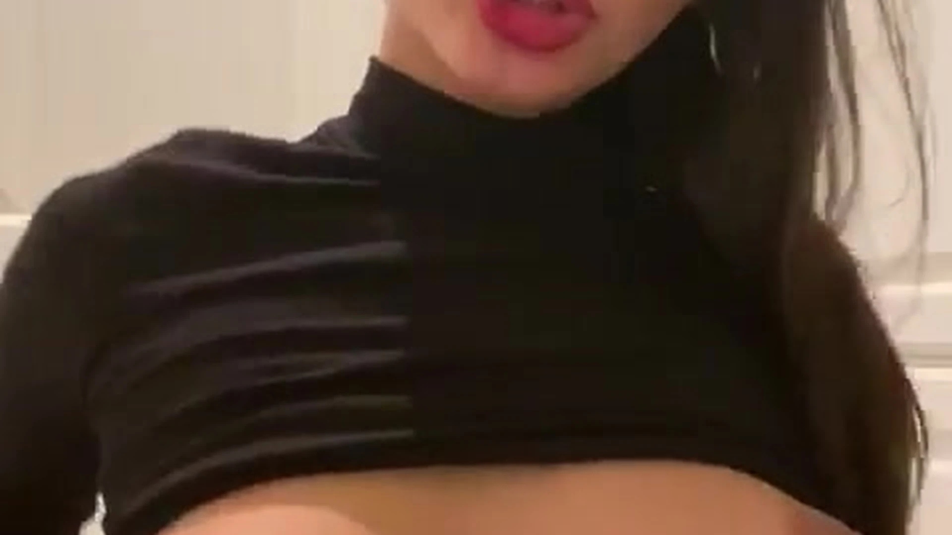 fucktoy tetten Gianna Dior nude Exposed