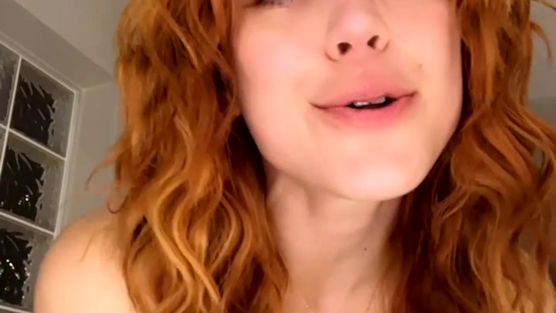 small boobs Molly Stewart nude porn leak