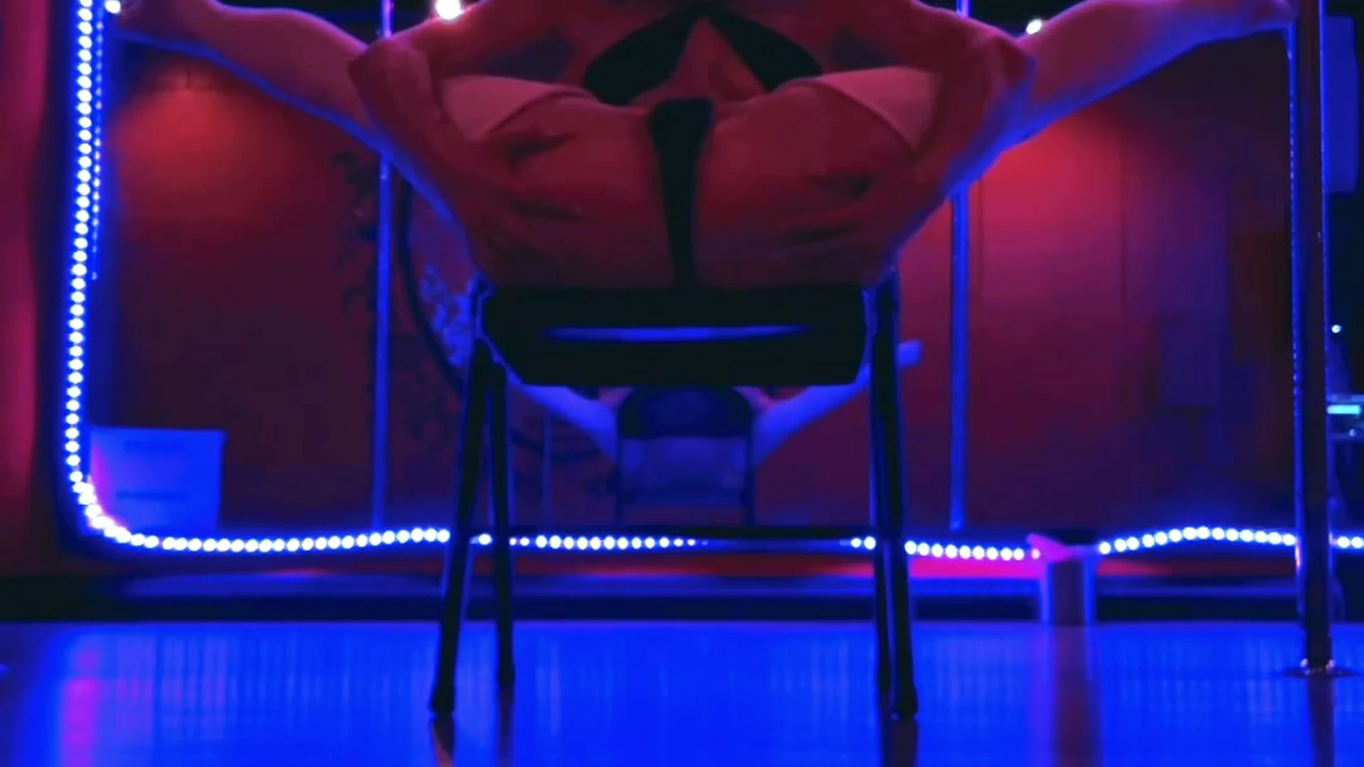 babe Mama Fiona dildo Exposed