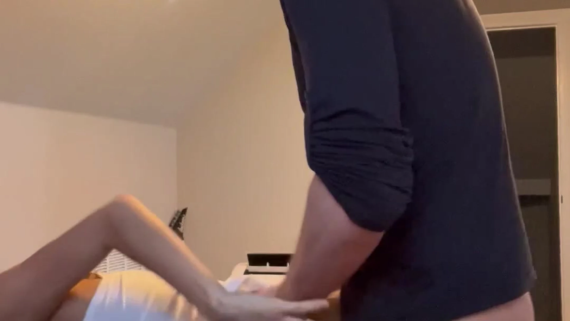 OF GIRL petite Kinsley Wyatt pussy EXPOSED