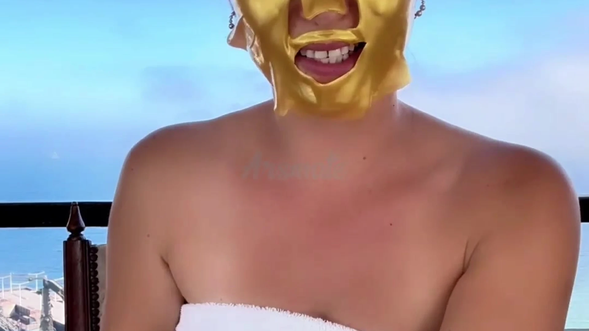 gorgeous Sweating petite Nicole Block onlyfans