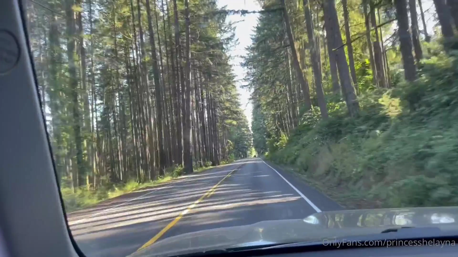 Epic big tits Helayna Marie nude pic