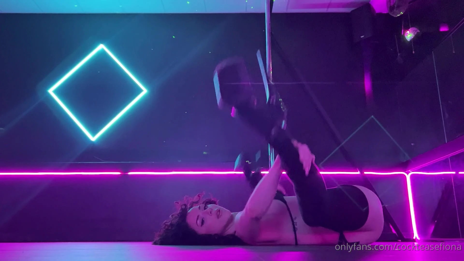 Disciplined slutty Mama Fiona pic leak Clip Exposed