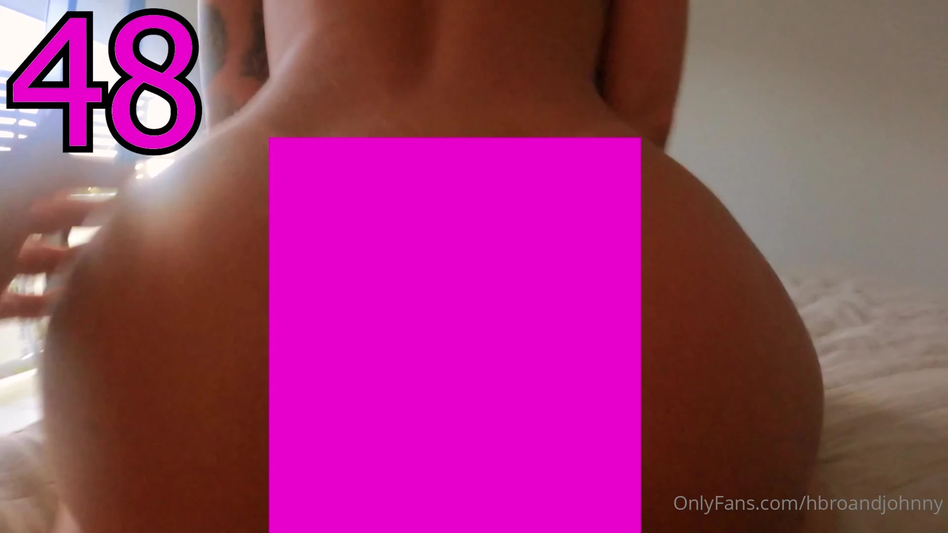 small boobs Holly Brougham leaks pic