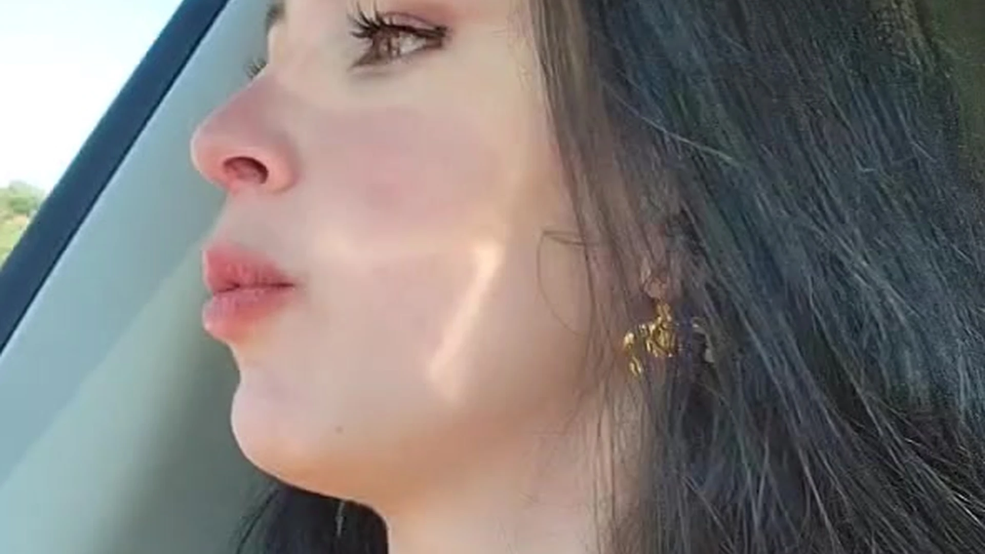 caucasian aella girl sexy pic Exposed