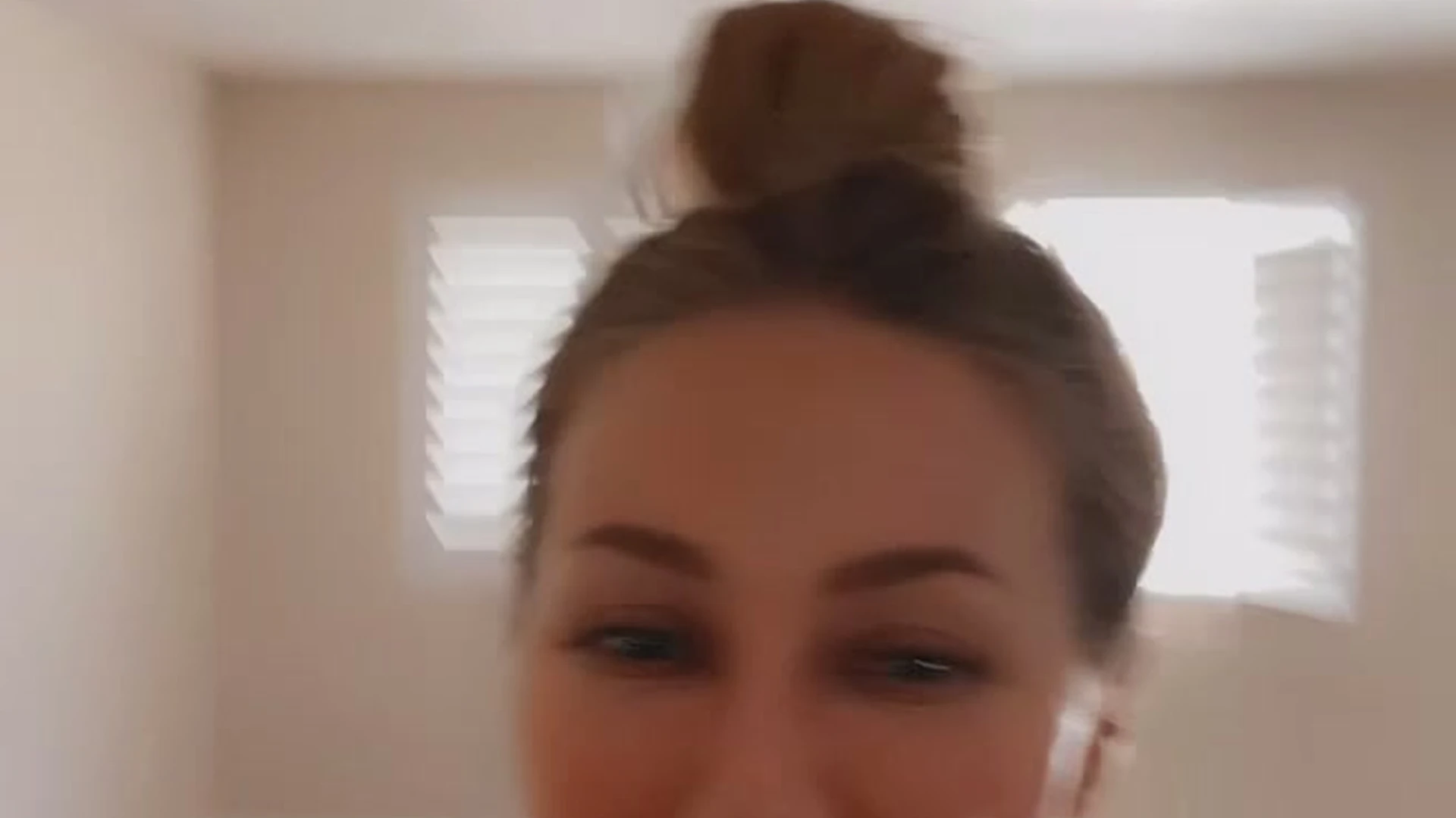 Exposed natural boobs Nicole Aniston Leaked nudes