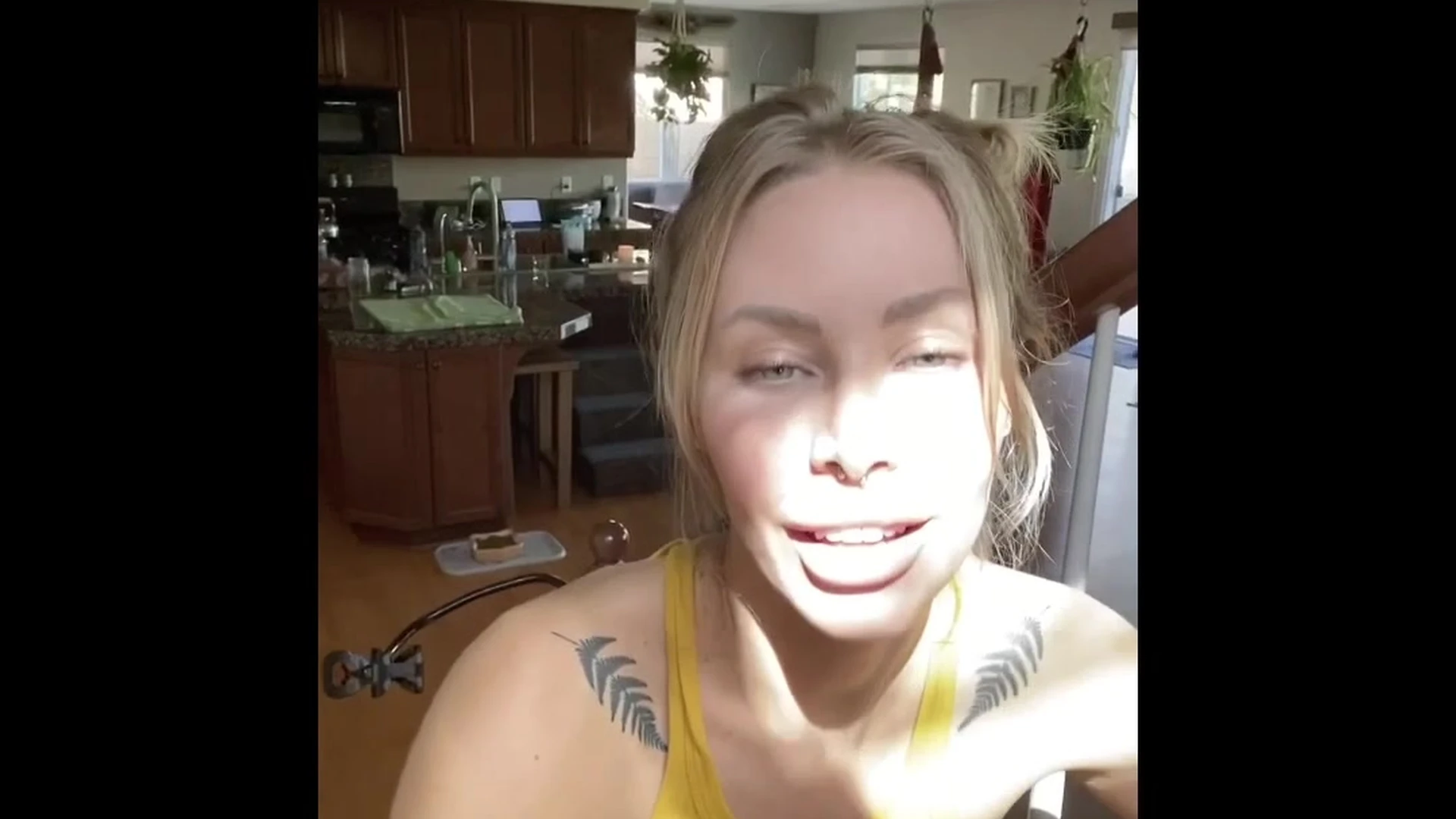 Magnetic  natural boobs Nicole Aniston of leaks Exposed