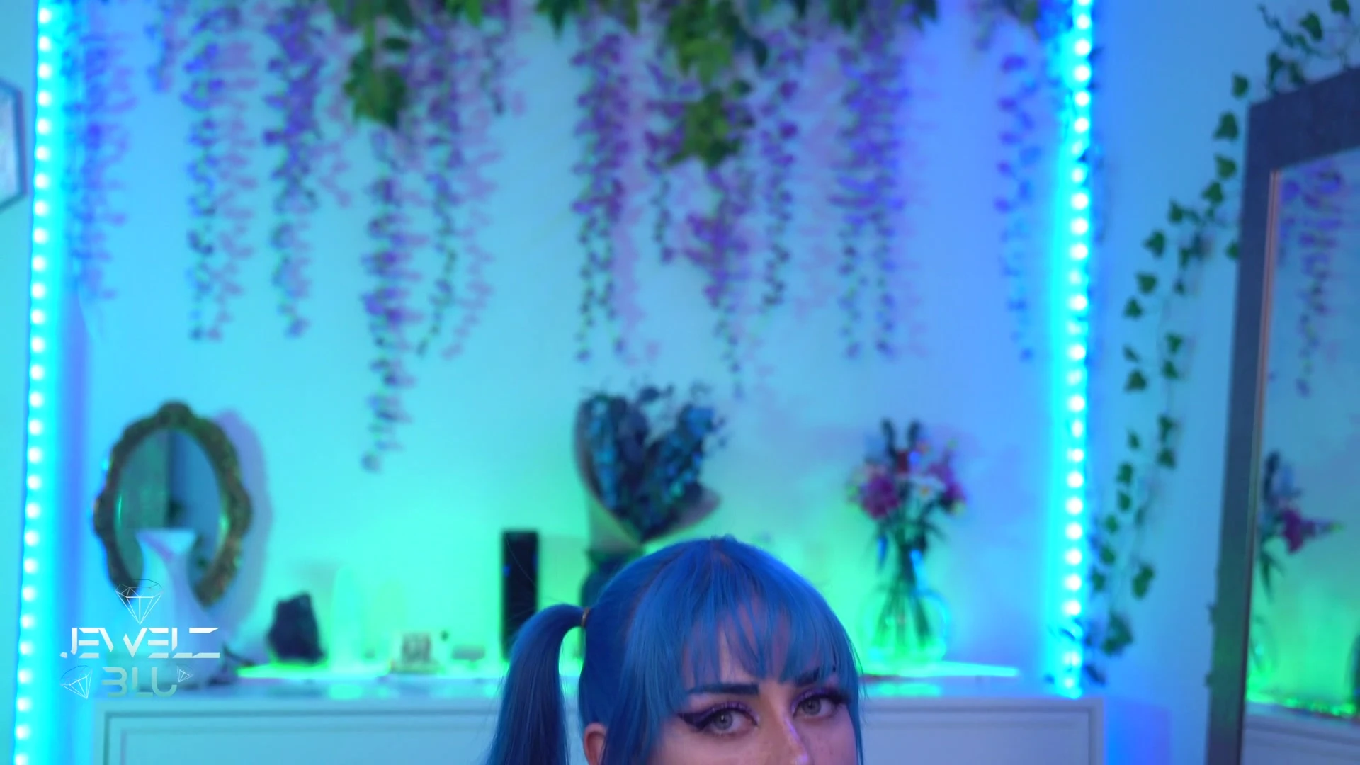 Sensational Angelic wild Jewelz Blu nude pics