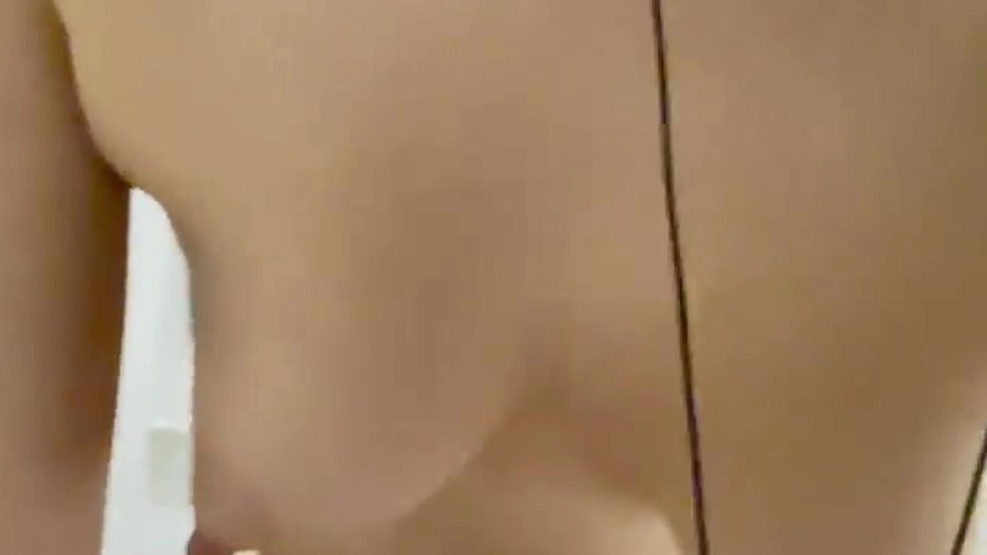 Sensational big tits bbyanni naked pics