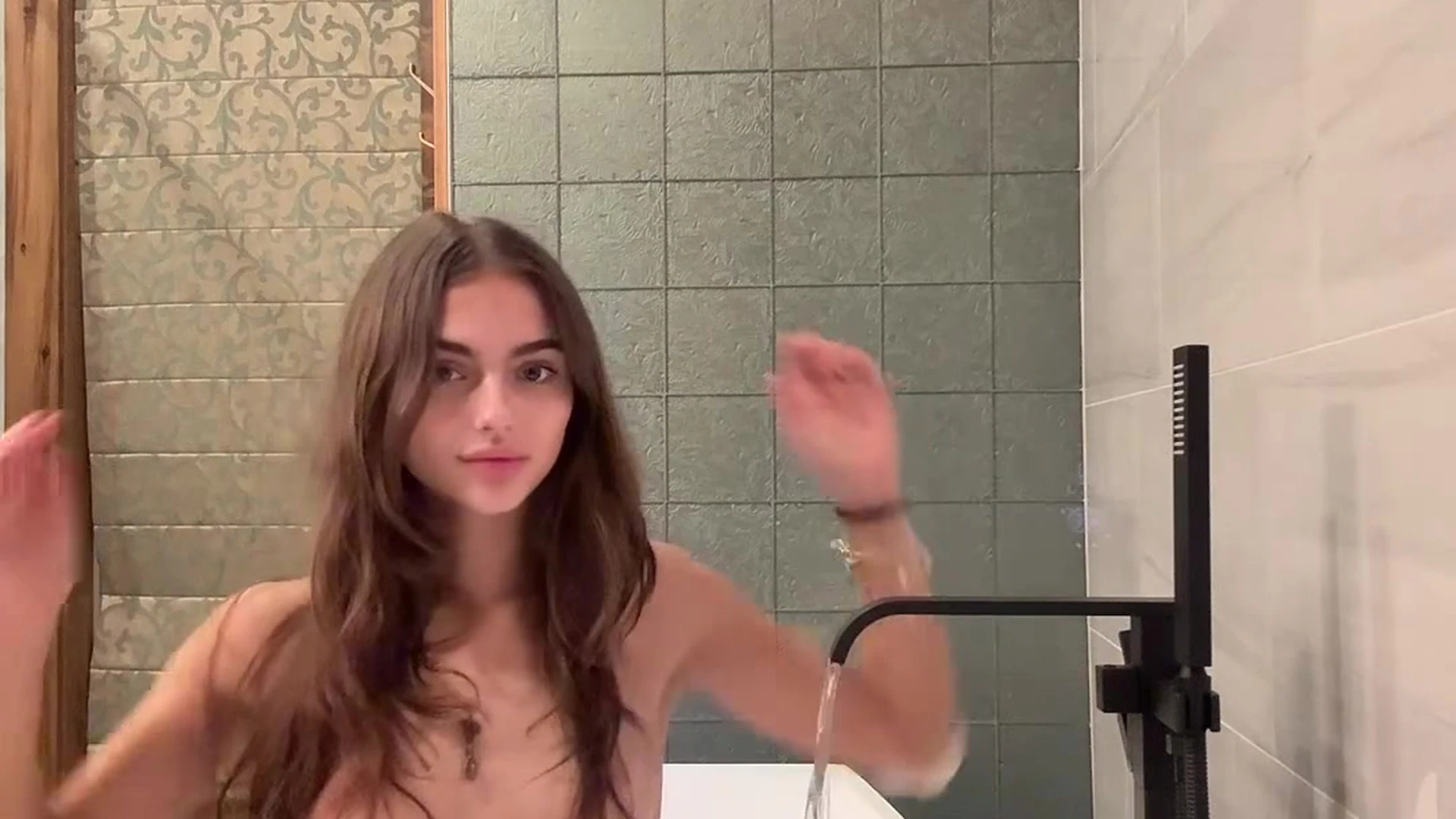 perky Kinsley Wyatt Leaked OF Sensational