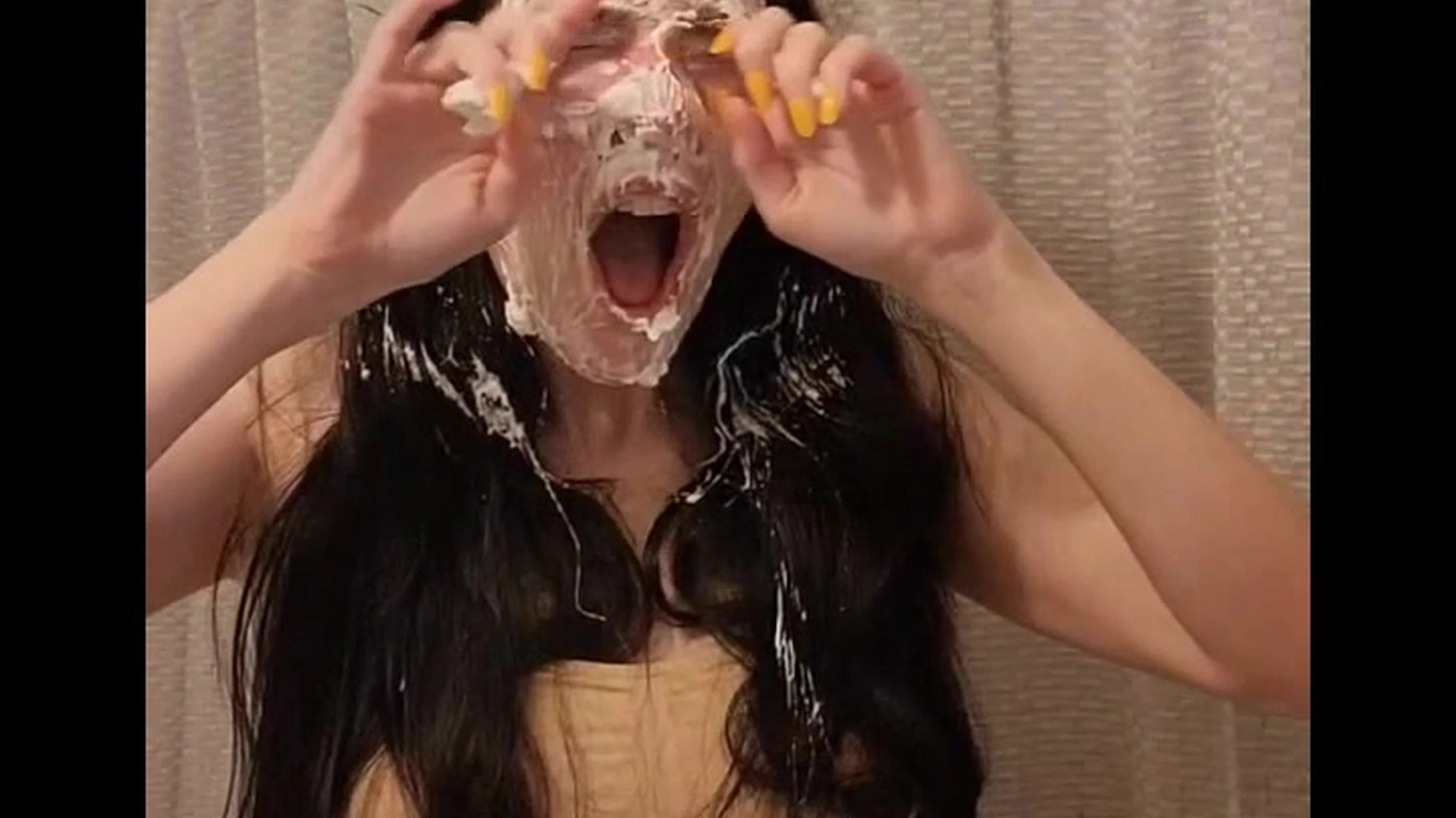 Exposed caucasian aella girl sextape