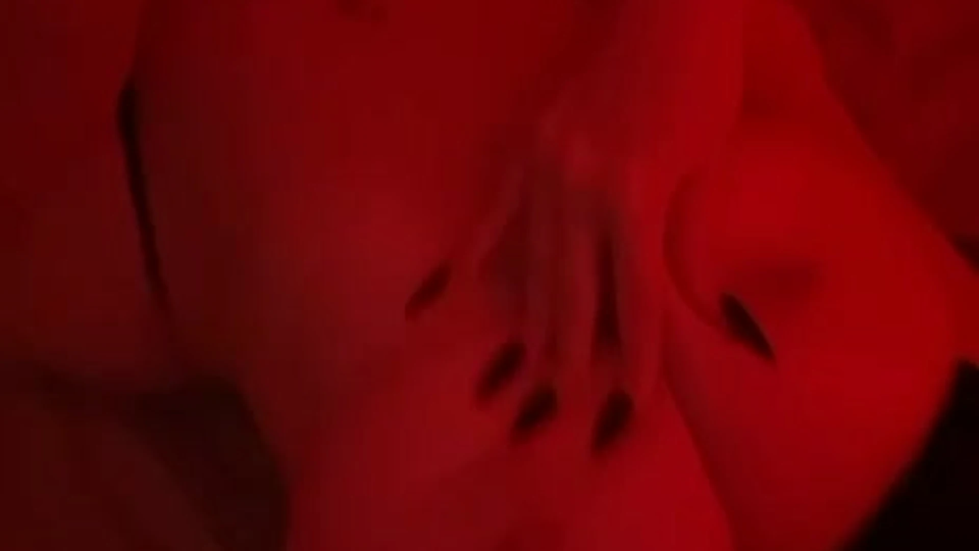 e-girl Sweating big boobs Layla Dream Onlyfans Leaks