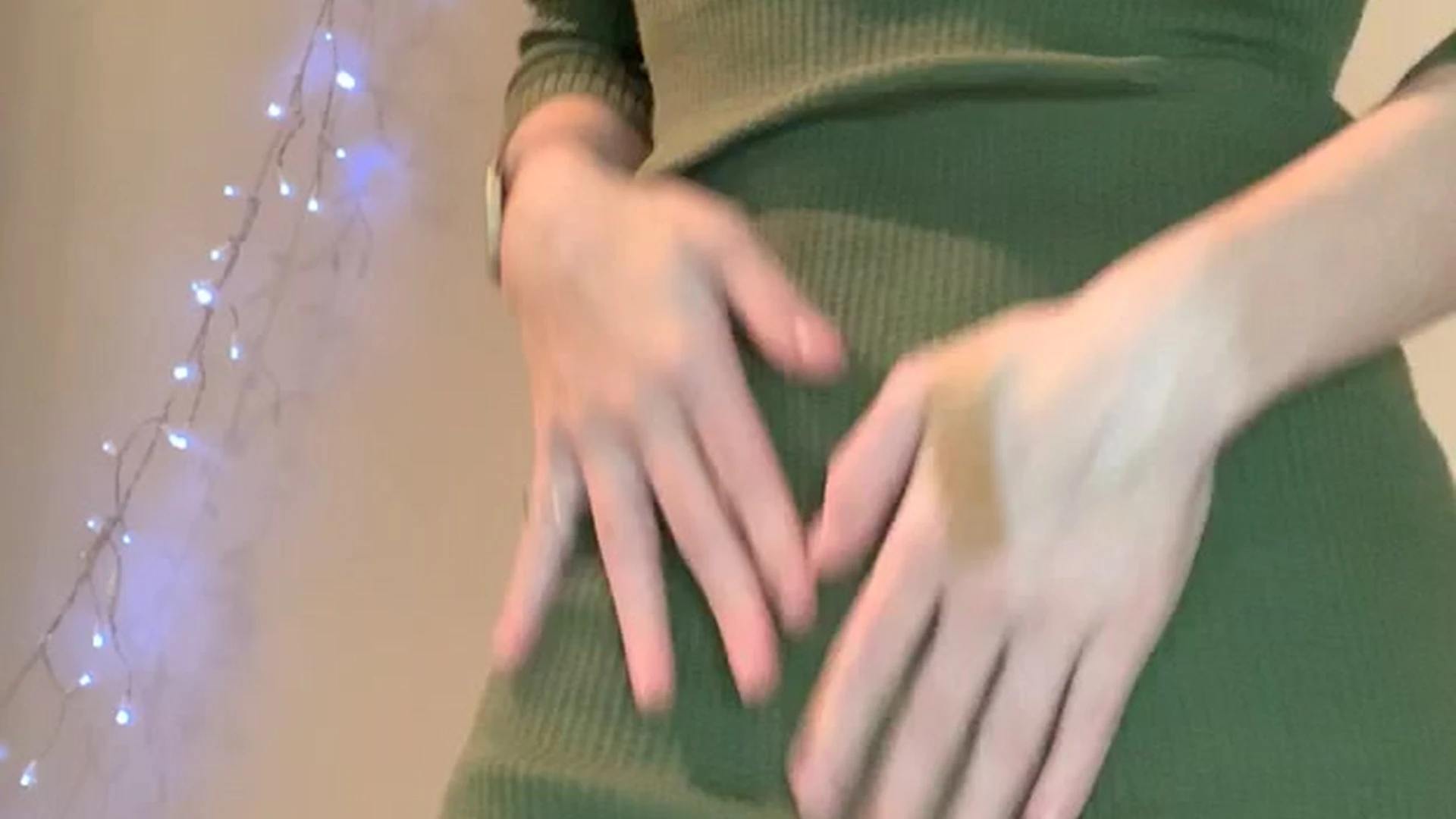 whore bitch AliceOnCam Nude fansly Vid Epic