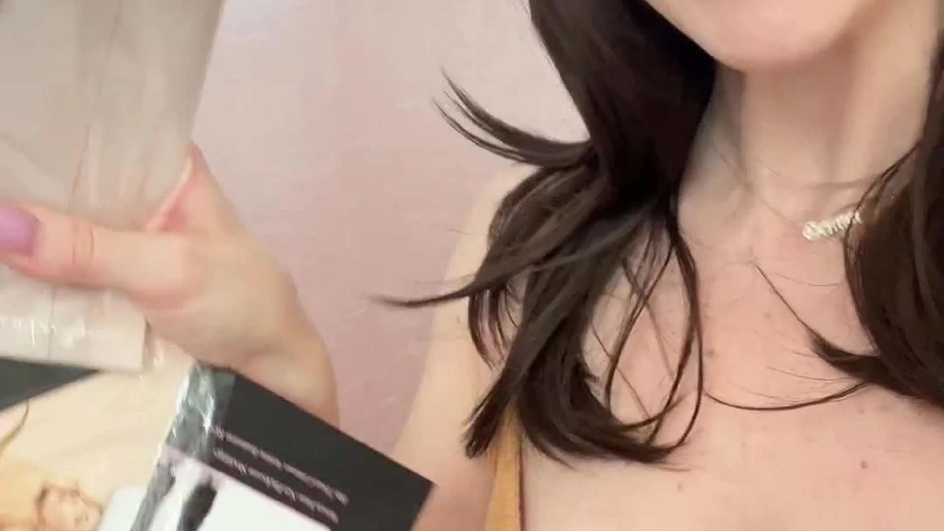 Epic babe Mama Fiona naked pics