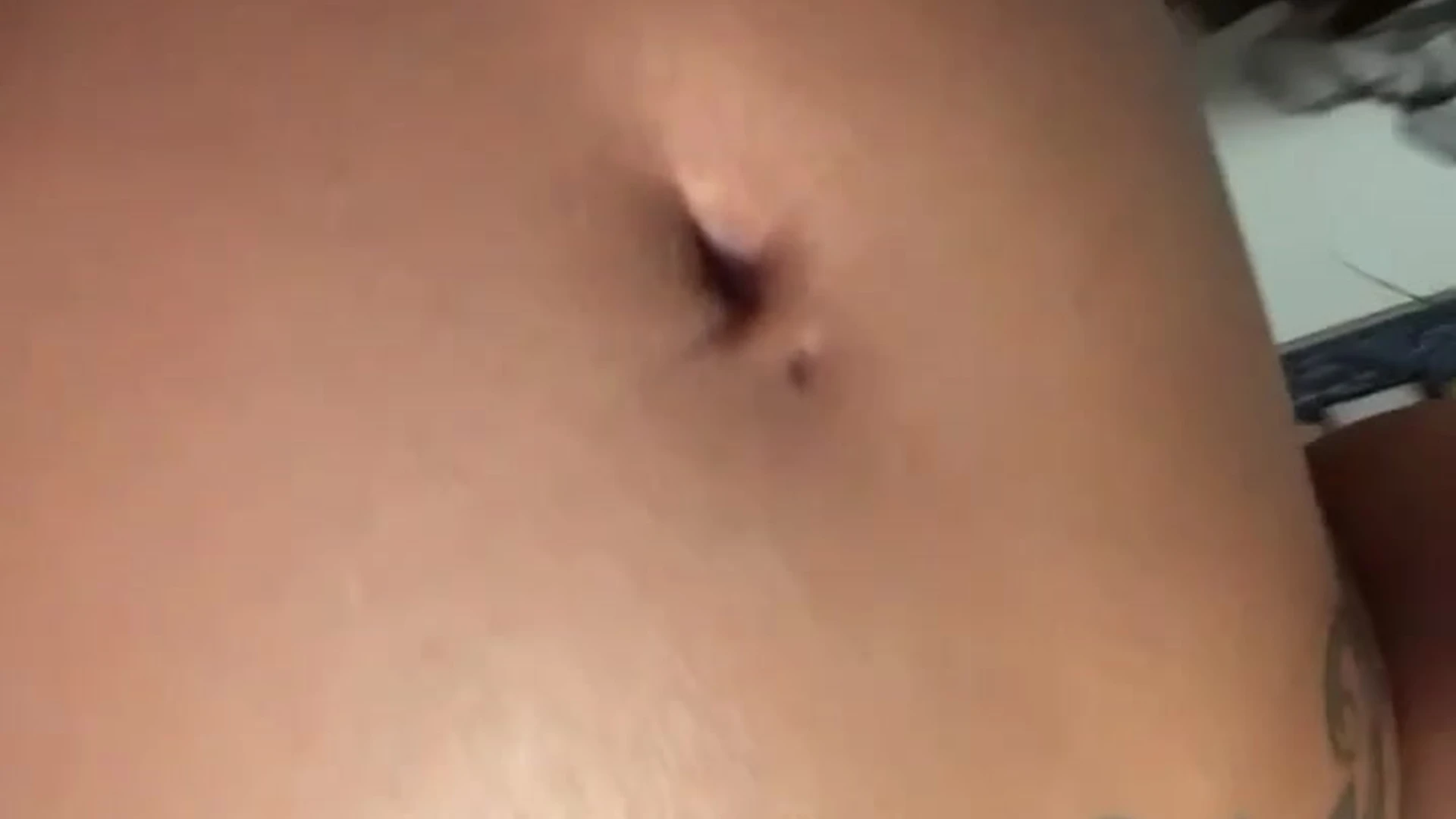 Assertive fake boobs Alex Mucci nude pic