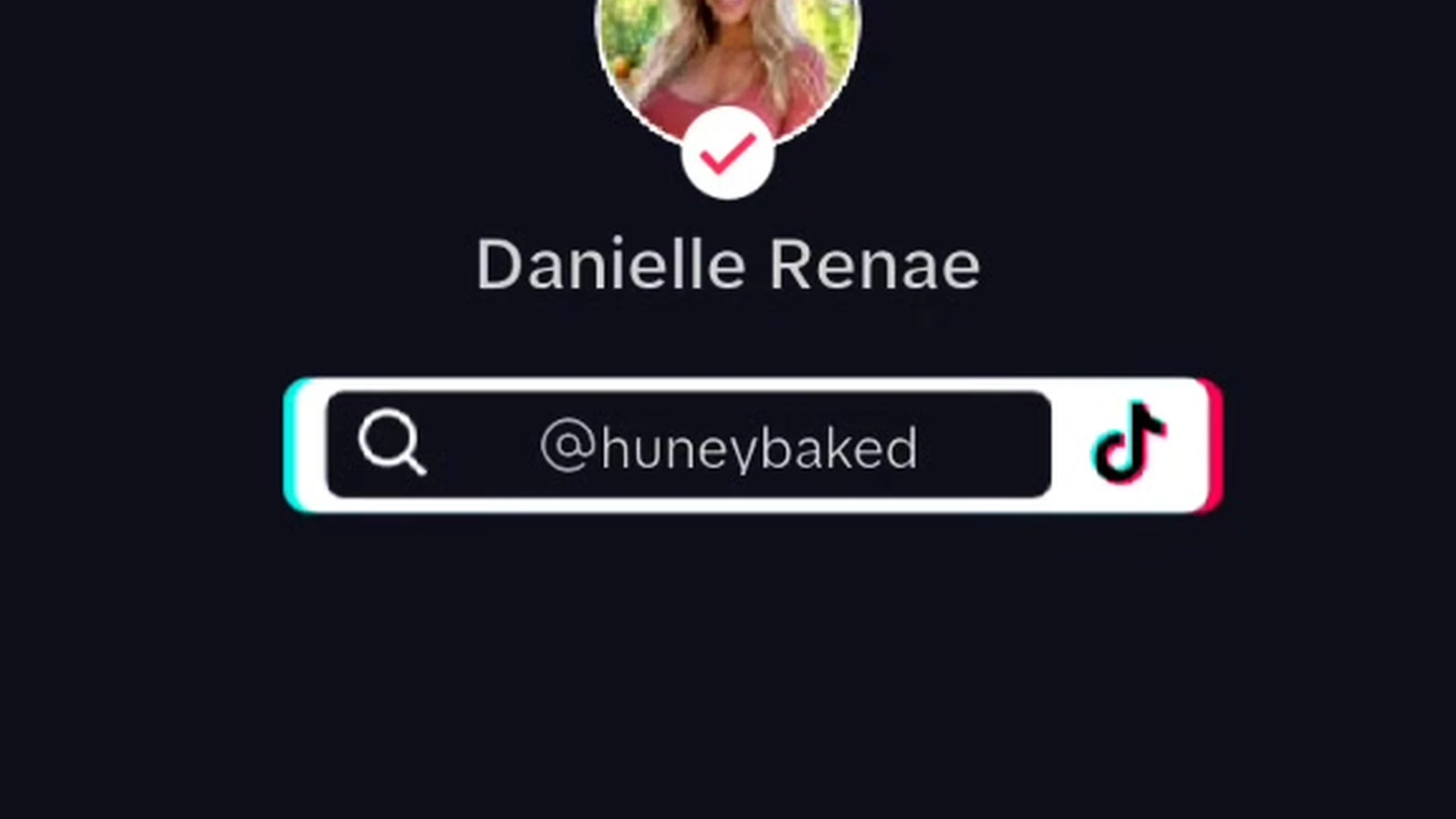 MILF Danielle Renae pics porn