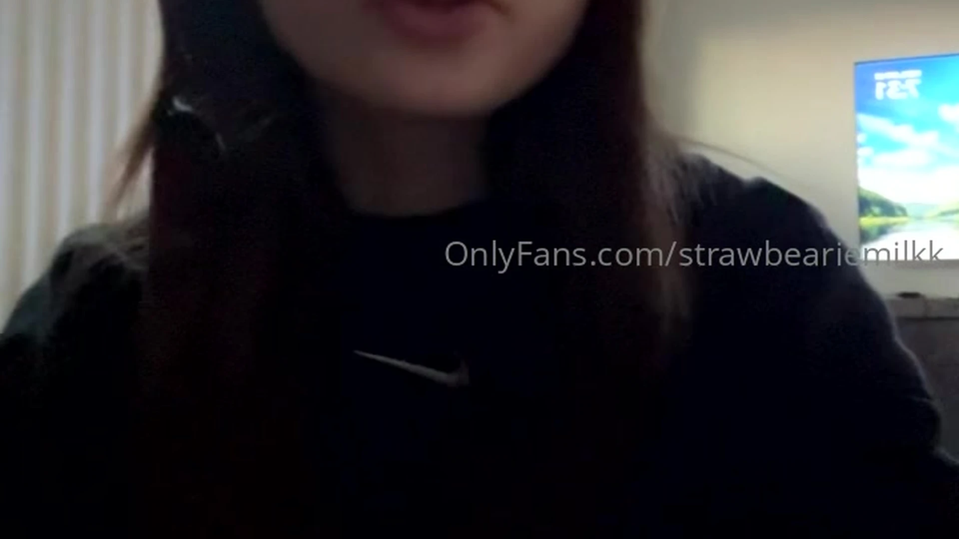 small booobies Strawbeariemilkk ripped cams Vid