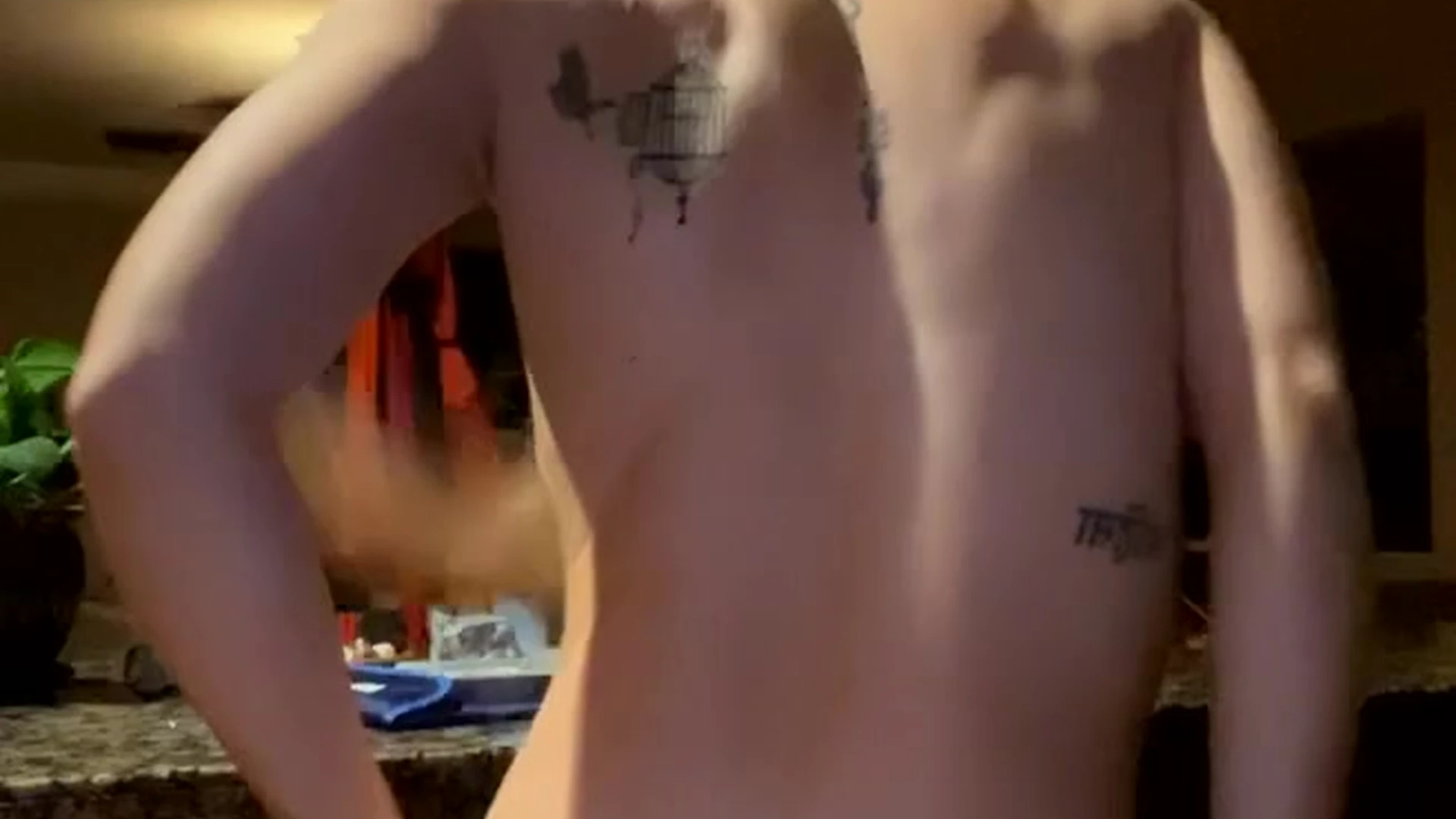 Epic big ass Nicole Aniston sextape