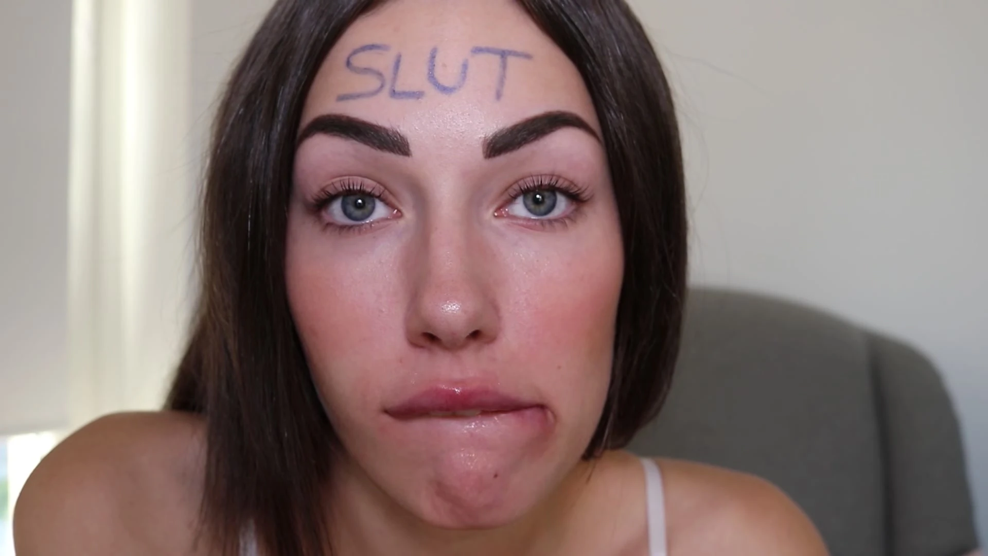 Big tits Shaiden Rogue blowjob