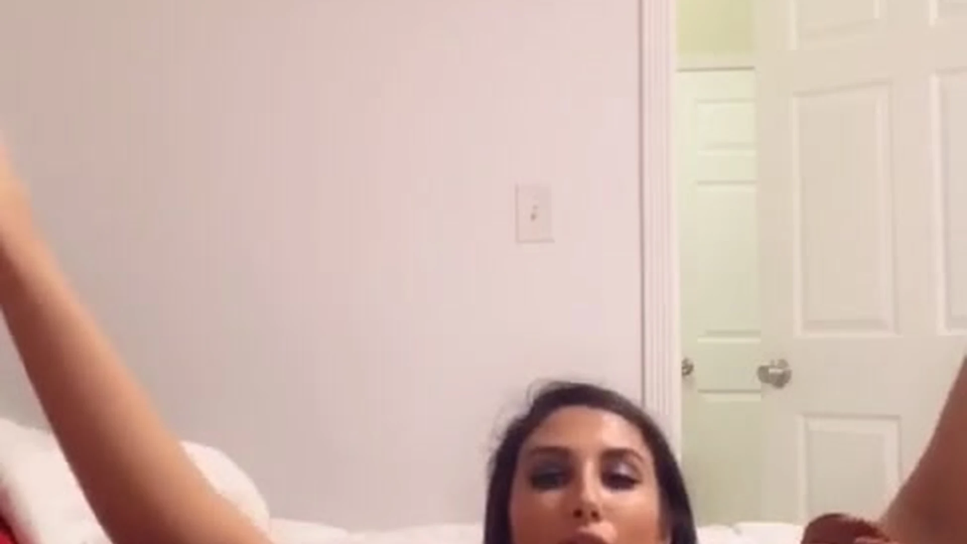 tetten Gianna Dior ripped cams Exposed