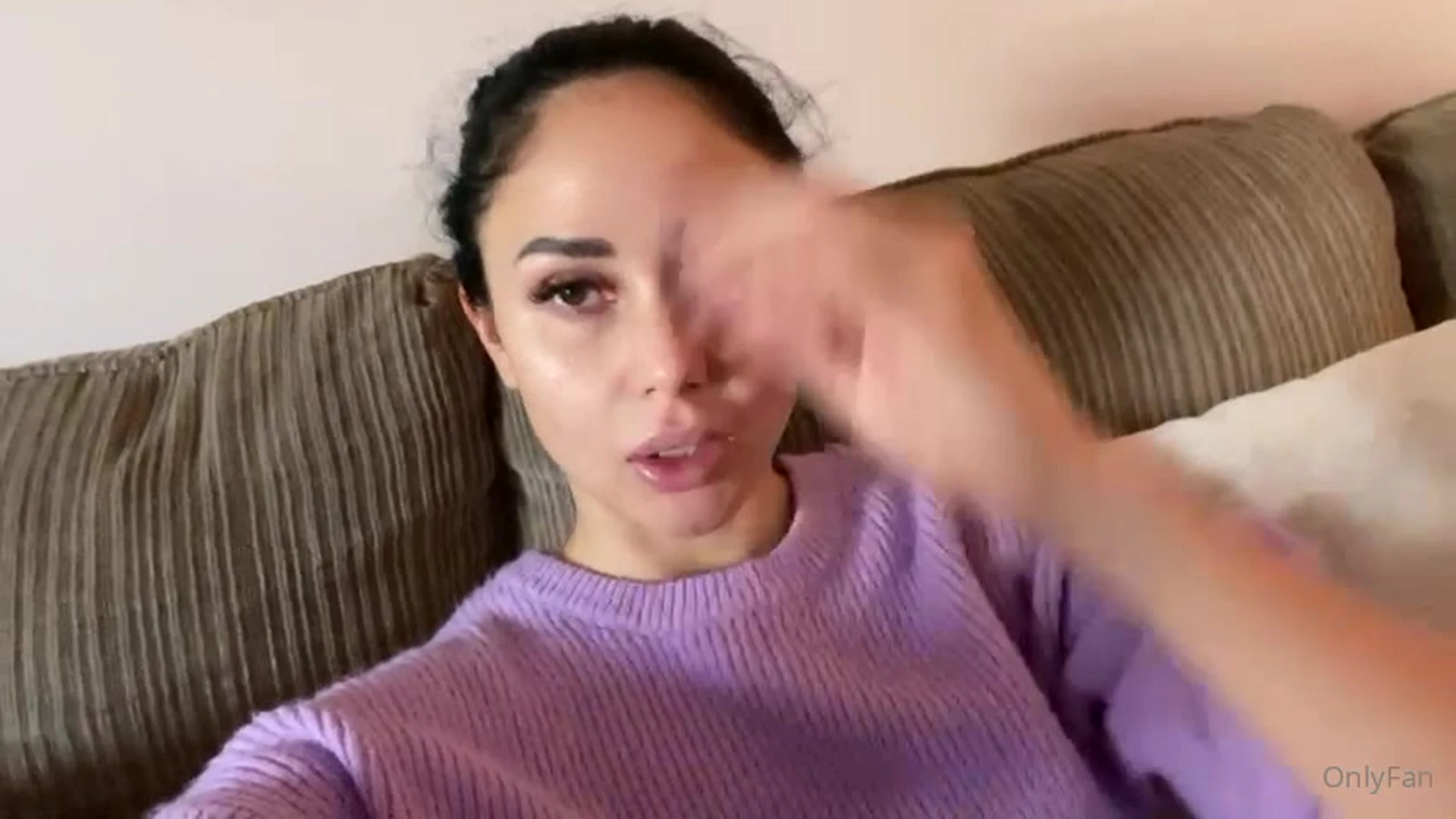 sexy Dripping average tits Ariana Marie onlyfans leaked