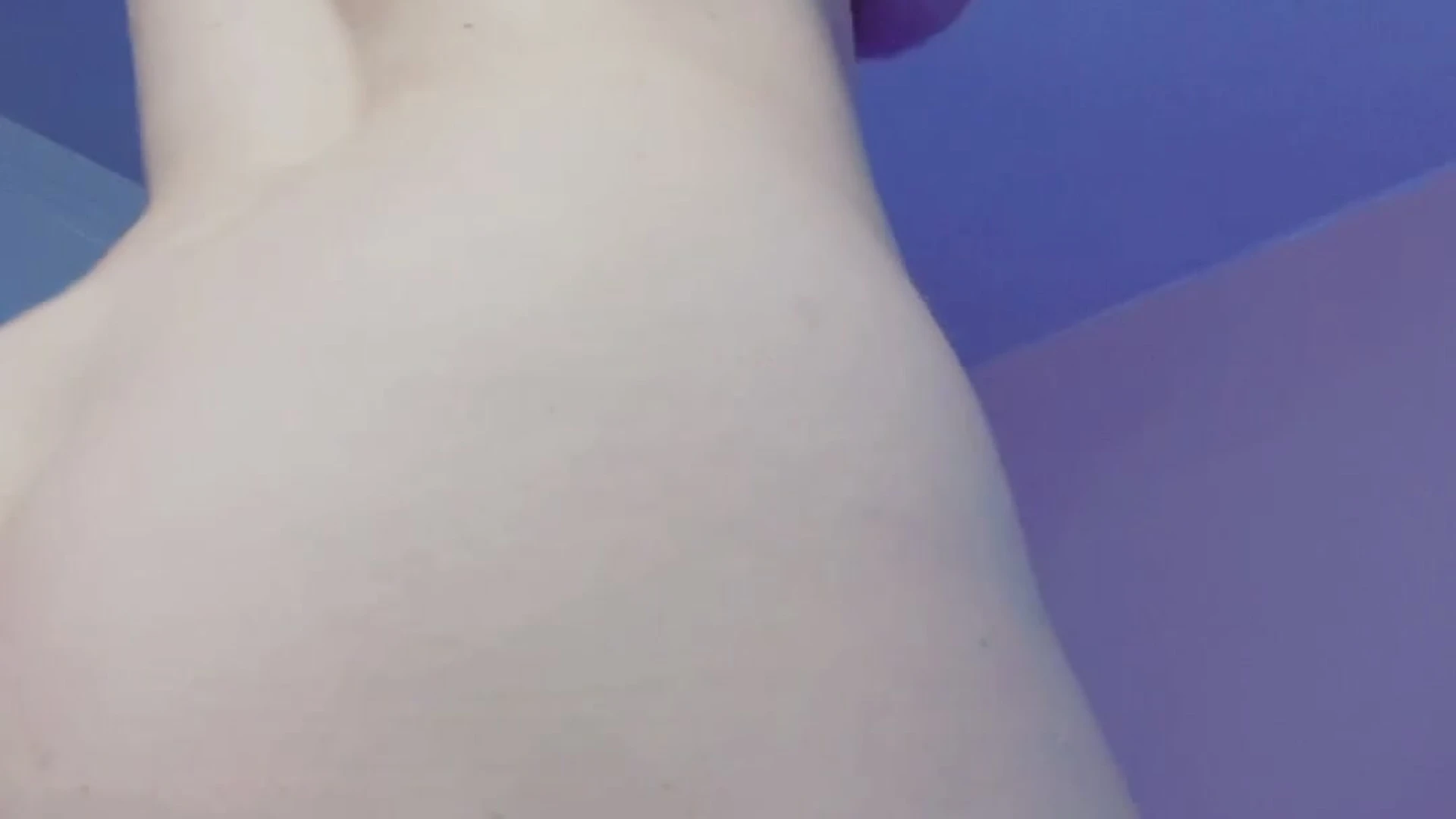 petite Mama Fiona l e a k e d Sensational