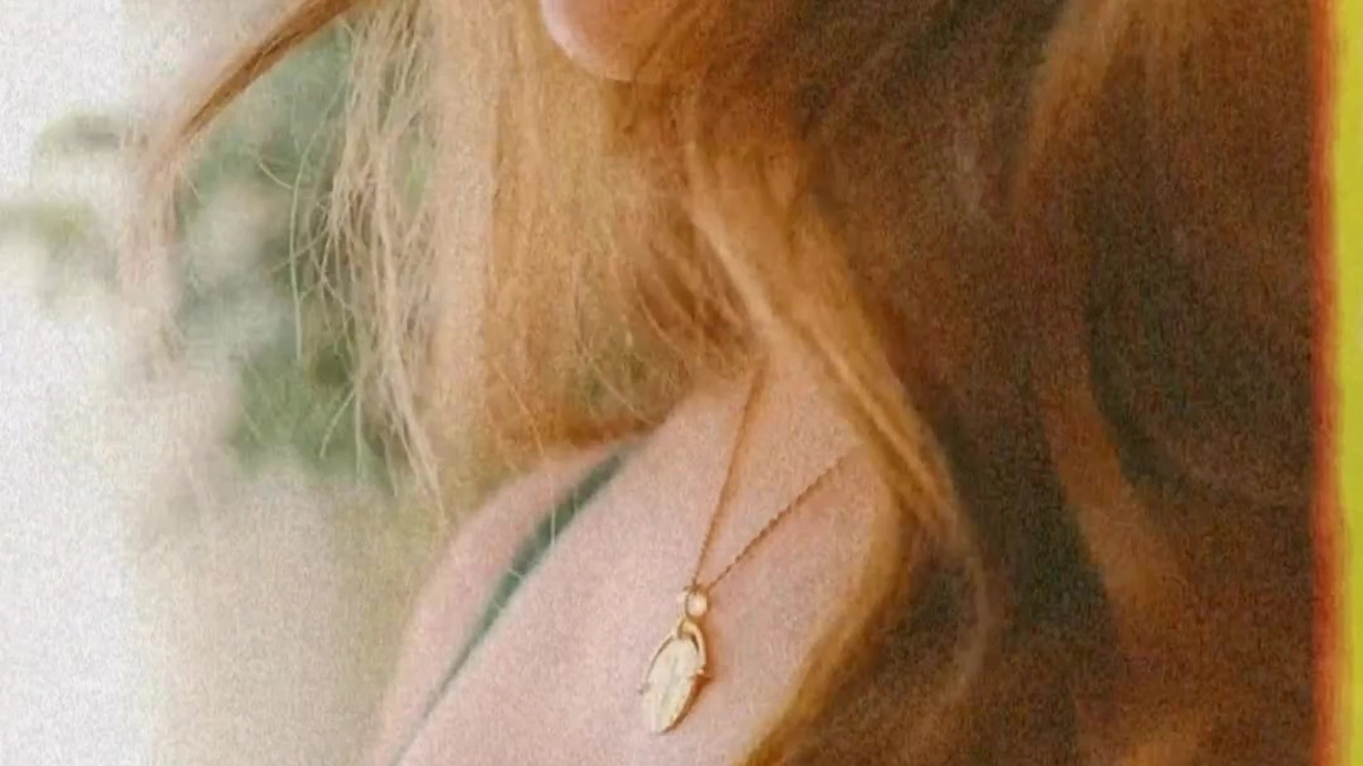 gorgeous babe Lucy Pinder boobs Epic